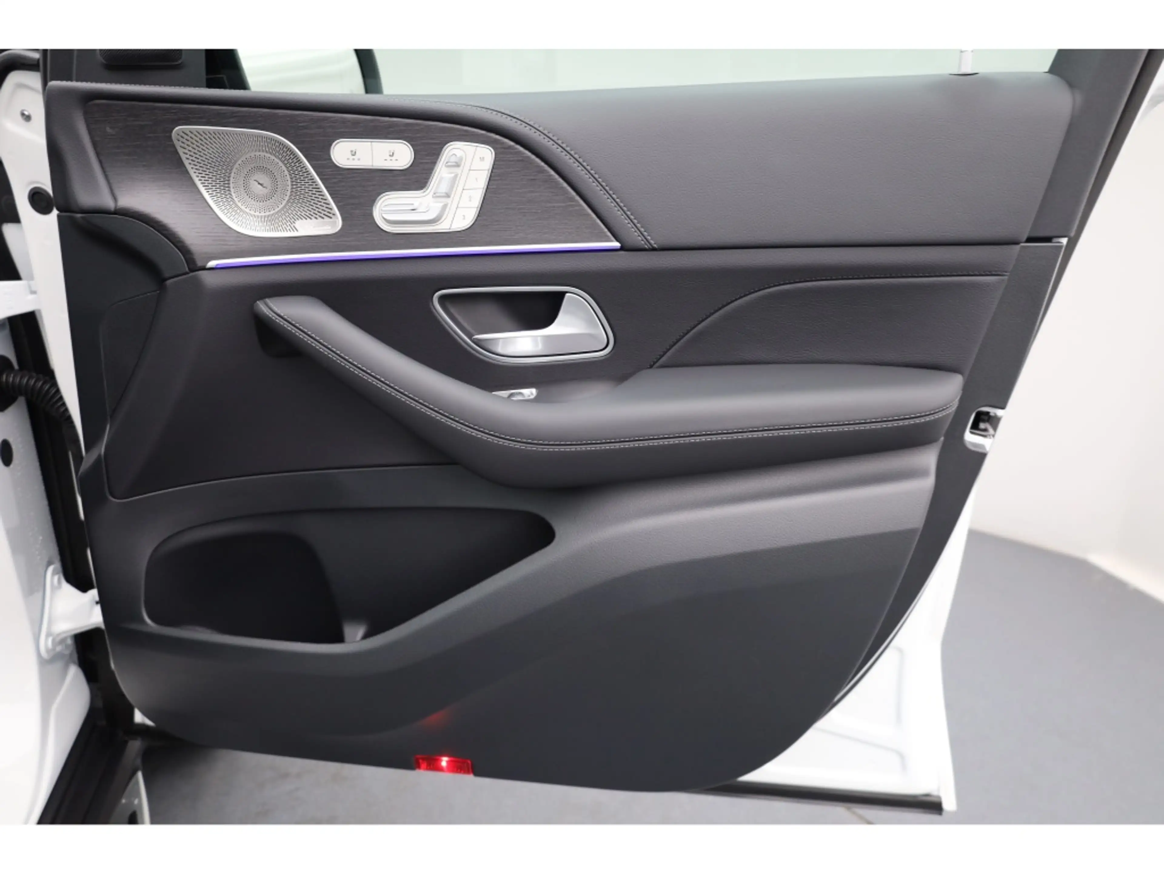 Mercedes-Benz GLS 450 d 4M manufaktur Edition Softcl AHK Nappa — photo 15