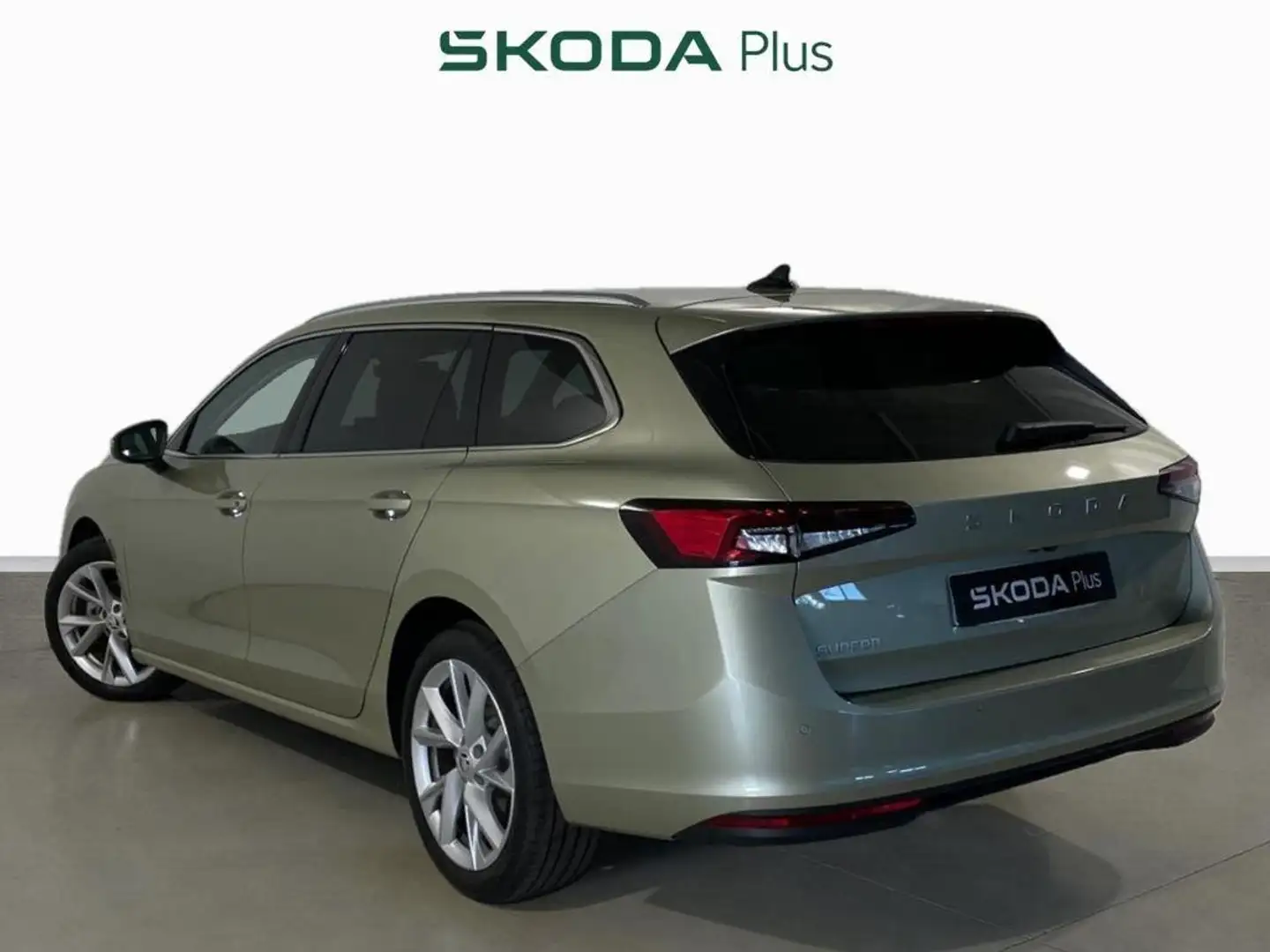 Skoda Superb Combi 1.5 TSI MHEV Selection DSG Amarillo - 2