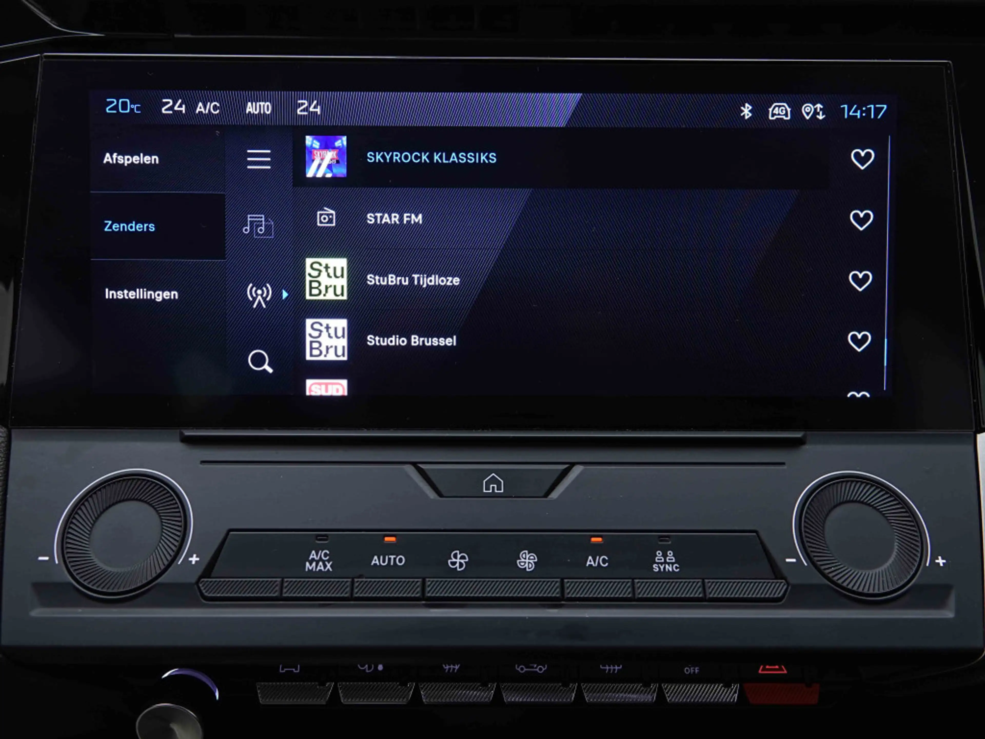 Peugeot 308 Hybrid 145 AUT Style SW | GPS | LED — photo 13