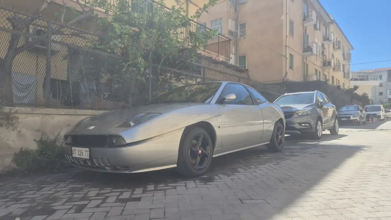 Fiat Coupe 1.8 16v, foto 2