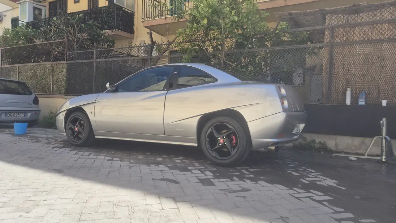 Fiat Coupe 1.8 16v, foto 3