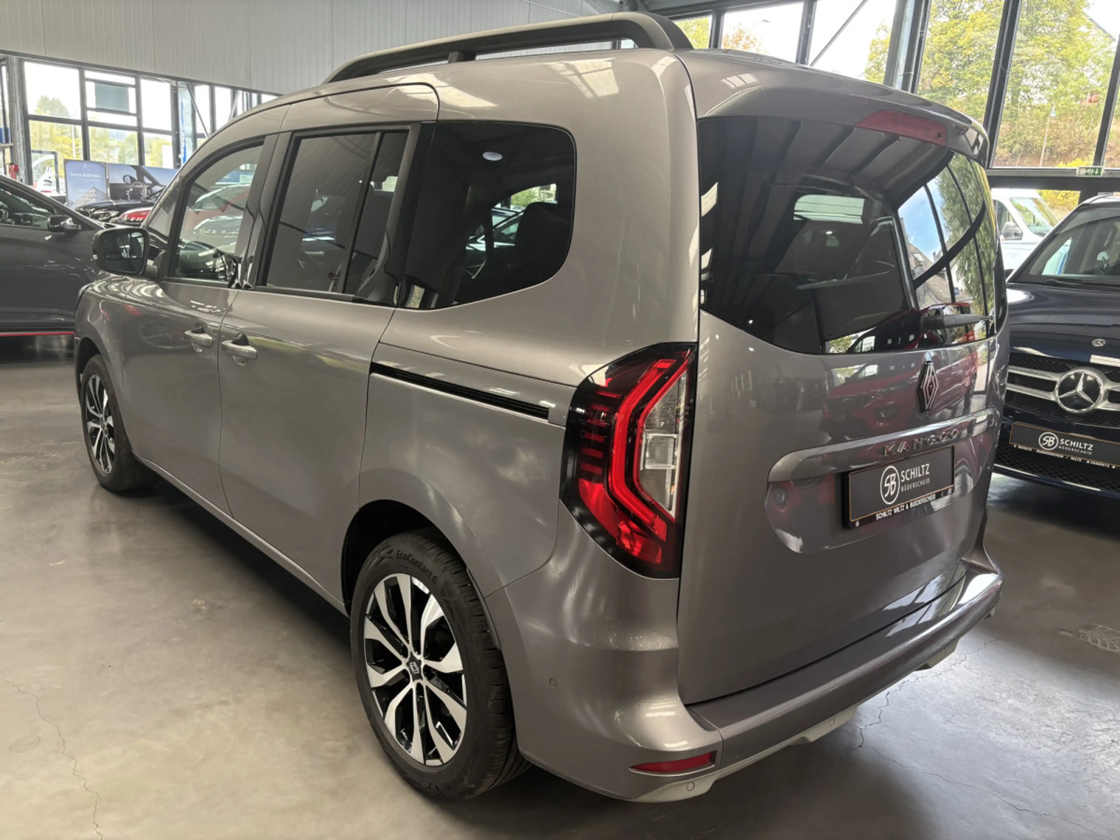 Renault Kangoo 1.3 TCe Techno AT — photo 3
