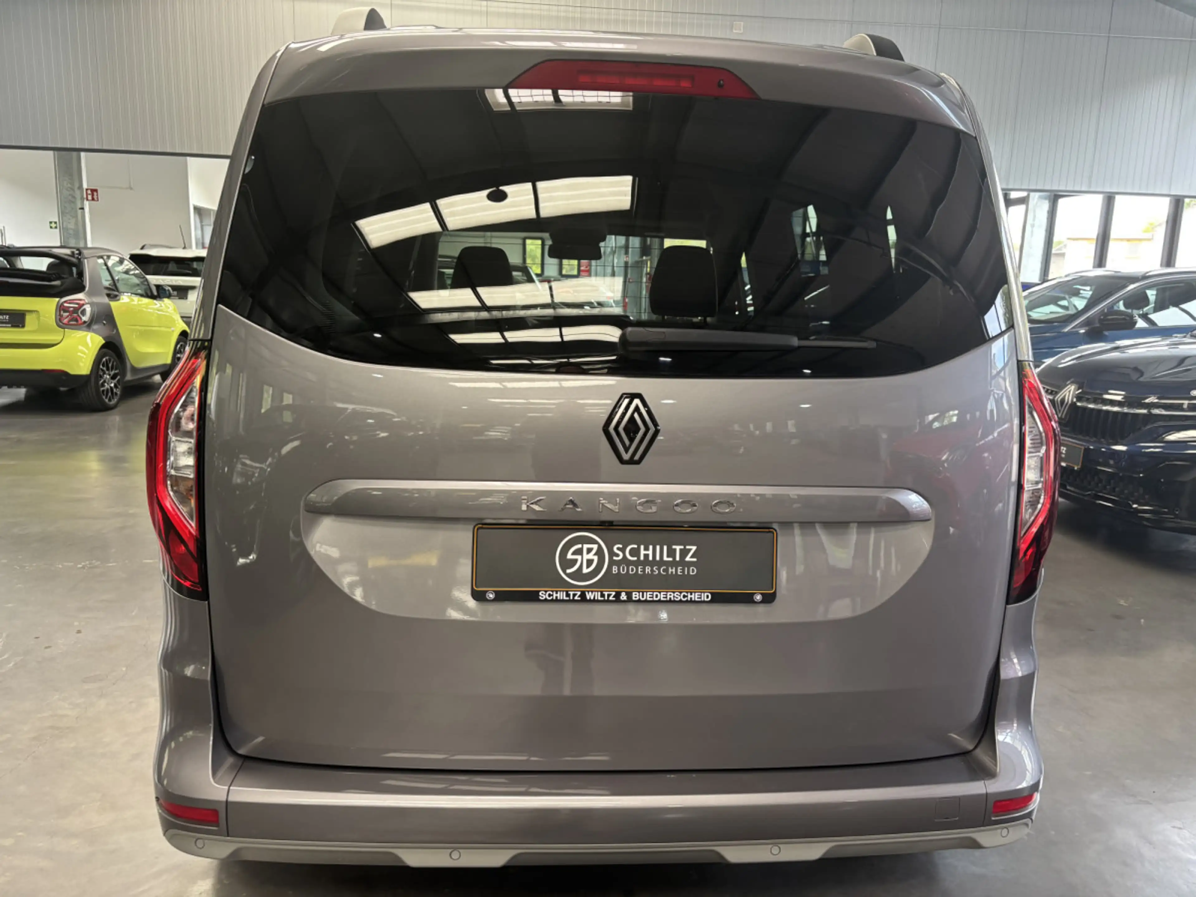 Renault Kangoo 1.3 TCe Techno AT — photo 2