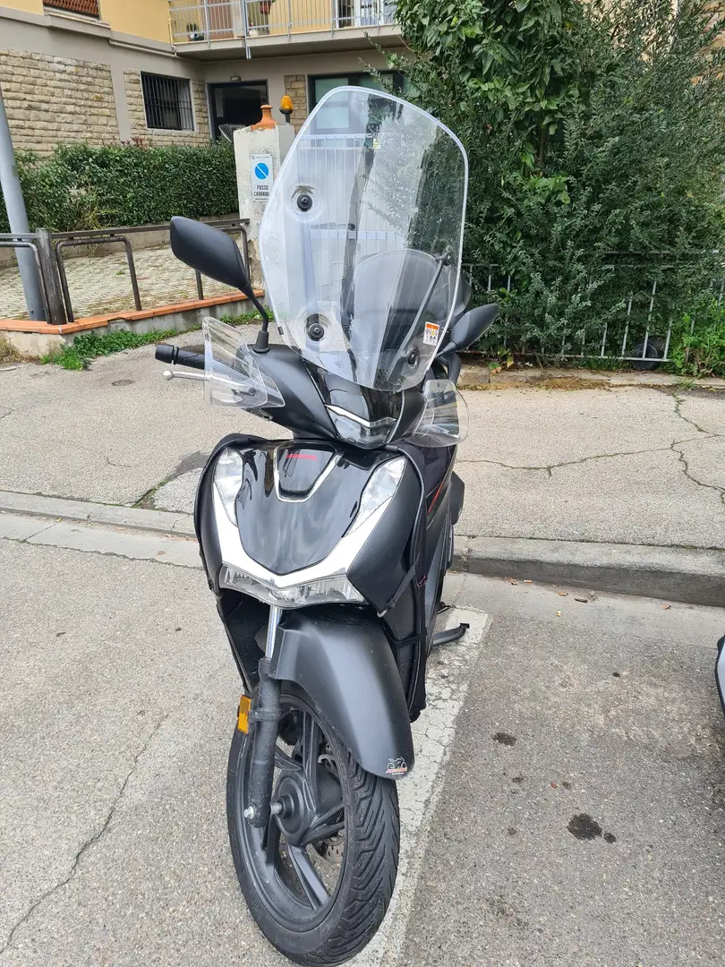 Honda SH 150i sport Černá - 2
