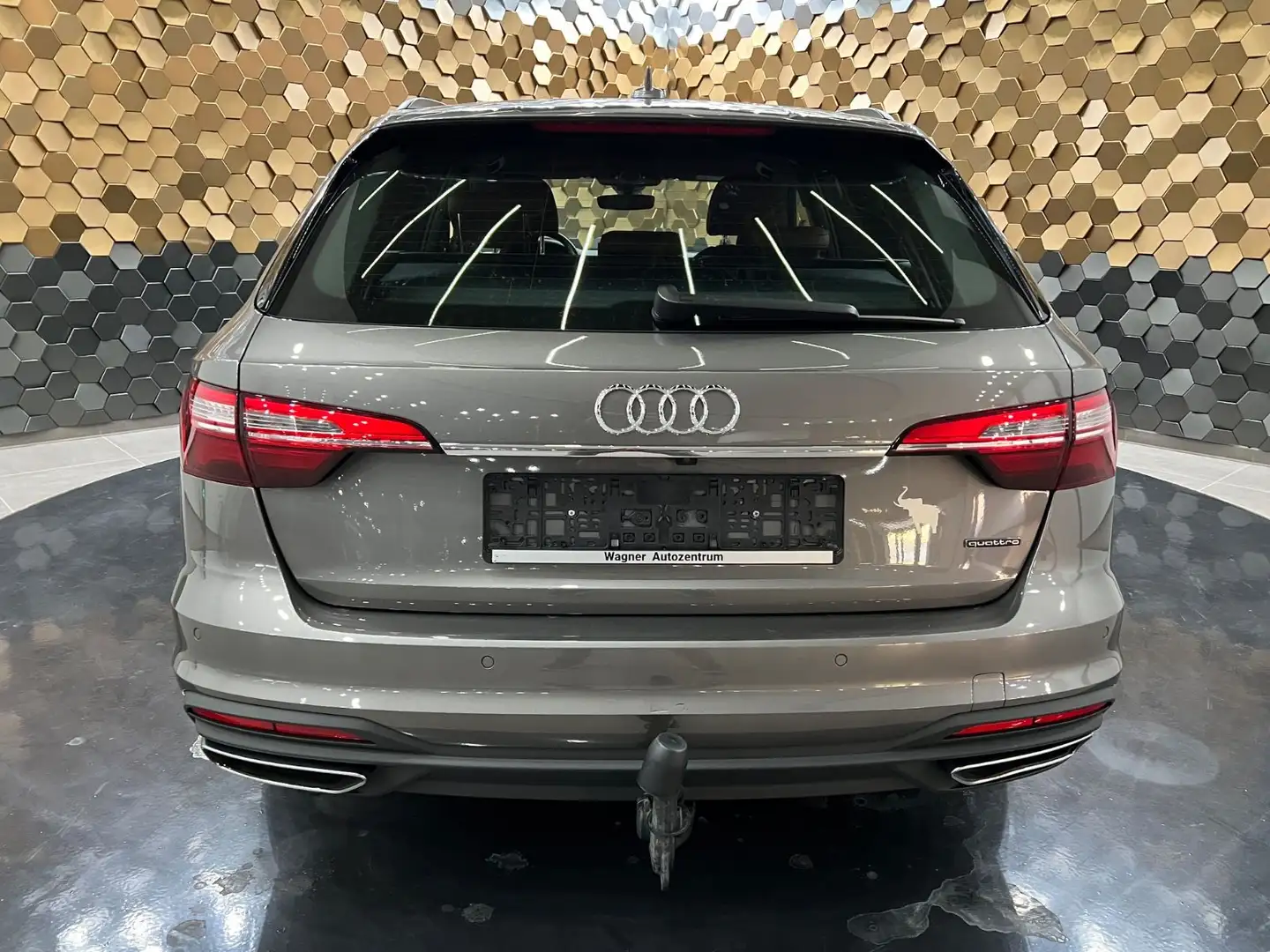 Audi A4 40 TDI quattro *Virtual Tacho*ACC*Leder*AHK* Grijs - 2