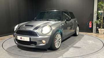211 John Cooper Works