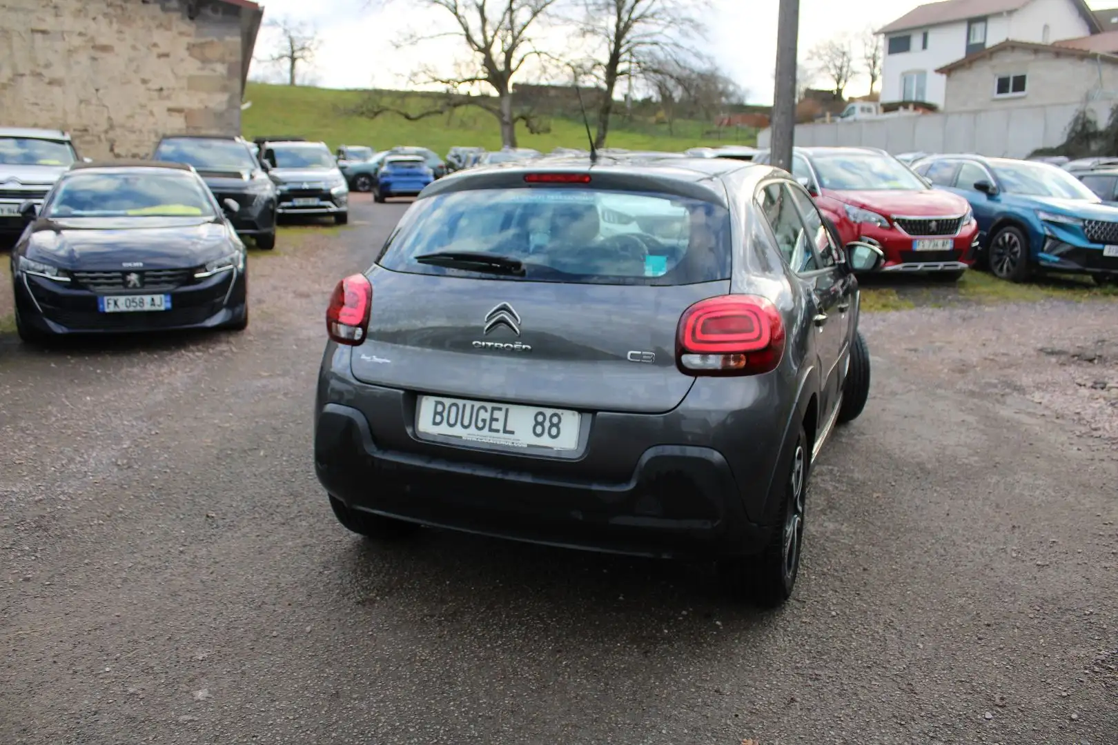 Citroen C3 MAX 110 CV ESSENCE GPS 3D FULL LED CLIM AUDIO USB RE RADAR BLUETOOTH RÉGULATEUR Grau - 2