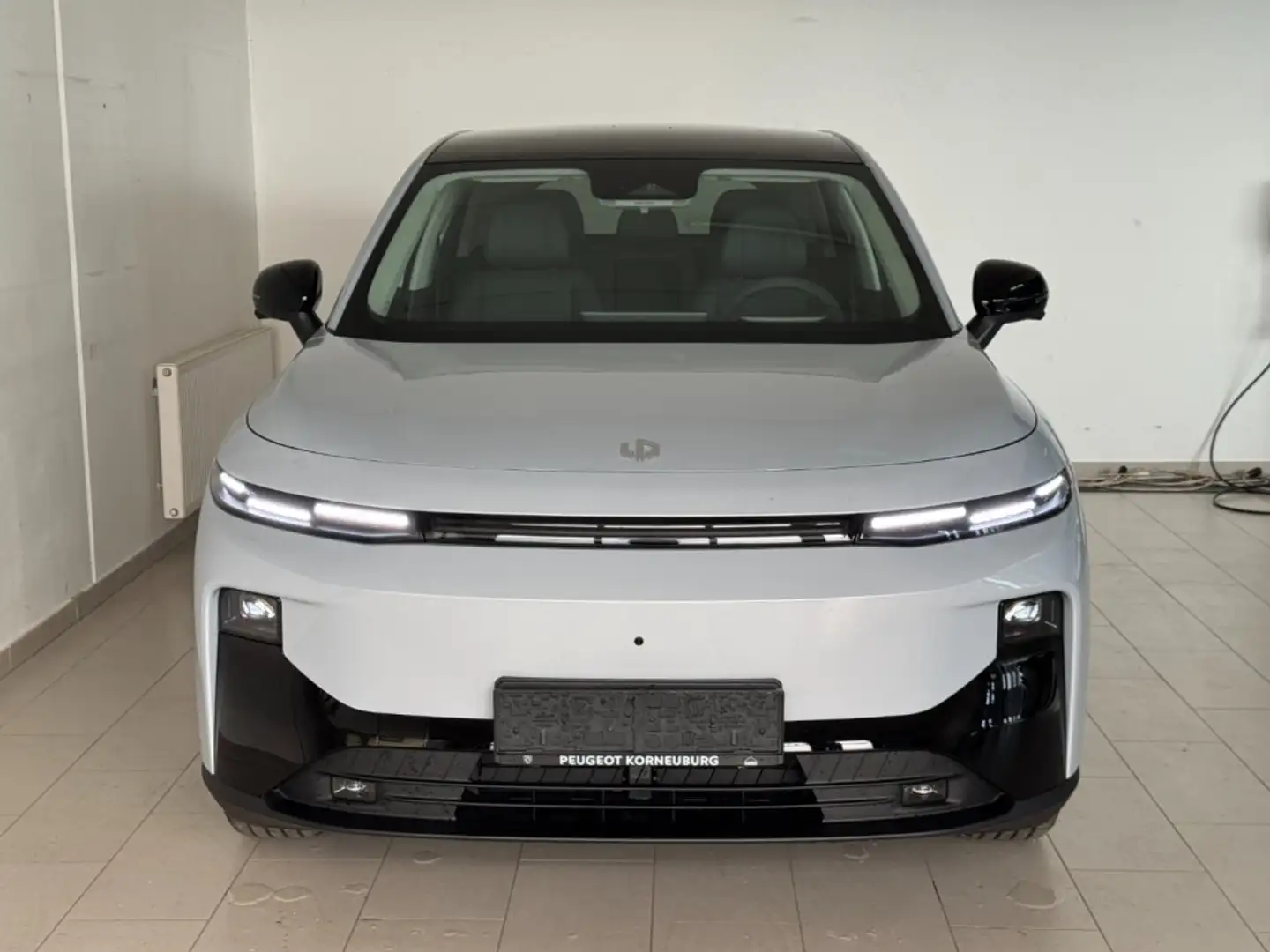 Leapmotor B10 Promax 67,1 kWh Silber - 1