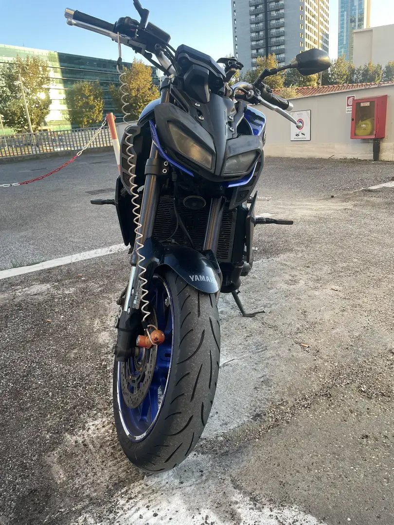 Yamaha MT-09 benzina - 1