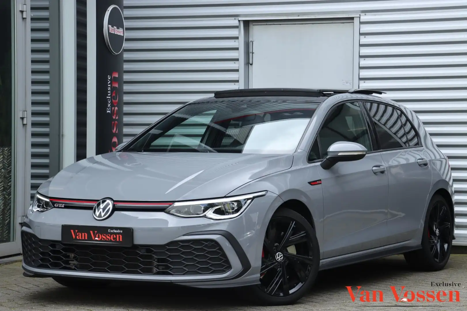 Volkswagen Golf GTI 2.0 TSI GTI|Black style|Pano|Carplay|Camera|Sfeer| Grijs - 1