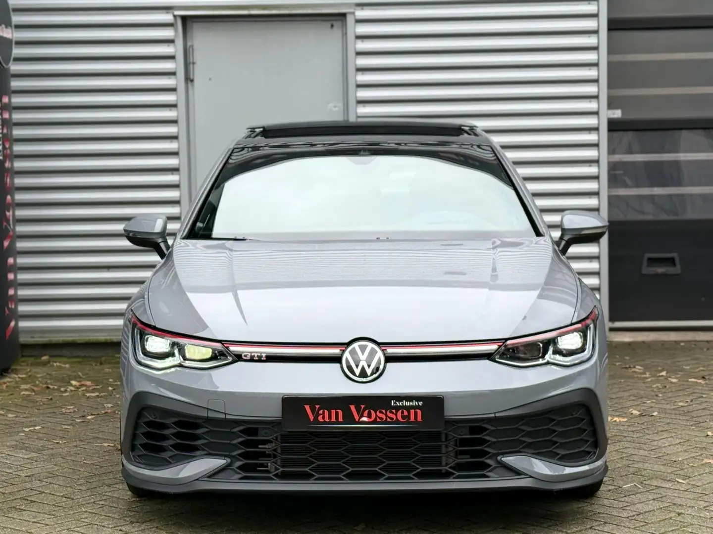 Volkswagen Golf GTI 8 2.0 TSI 245PK|Pano|Carplay|Camera|Sfeer|Virtual Grijs - 2
