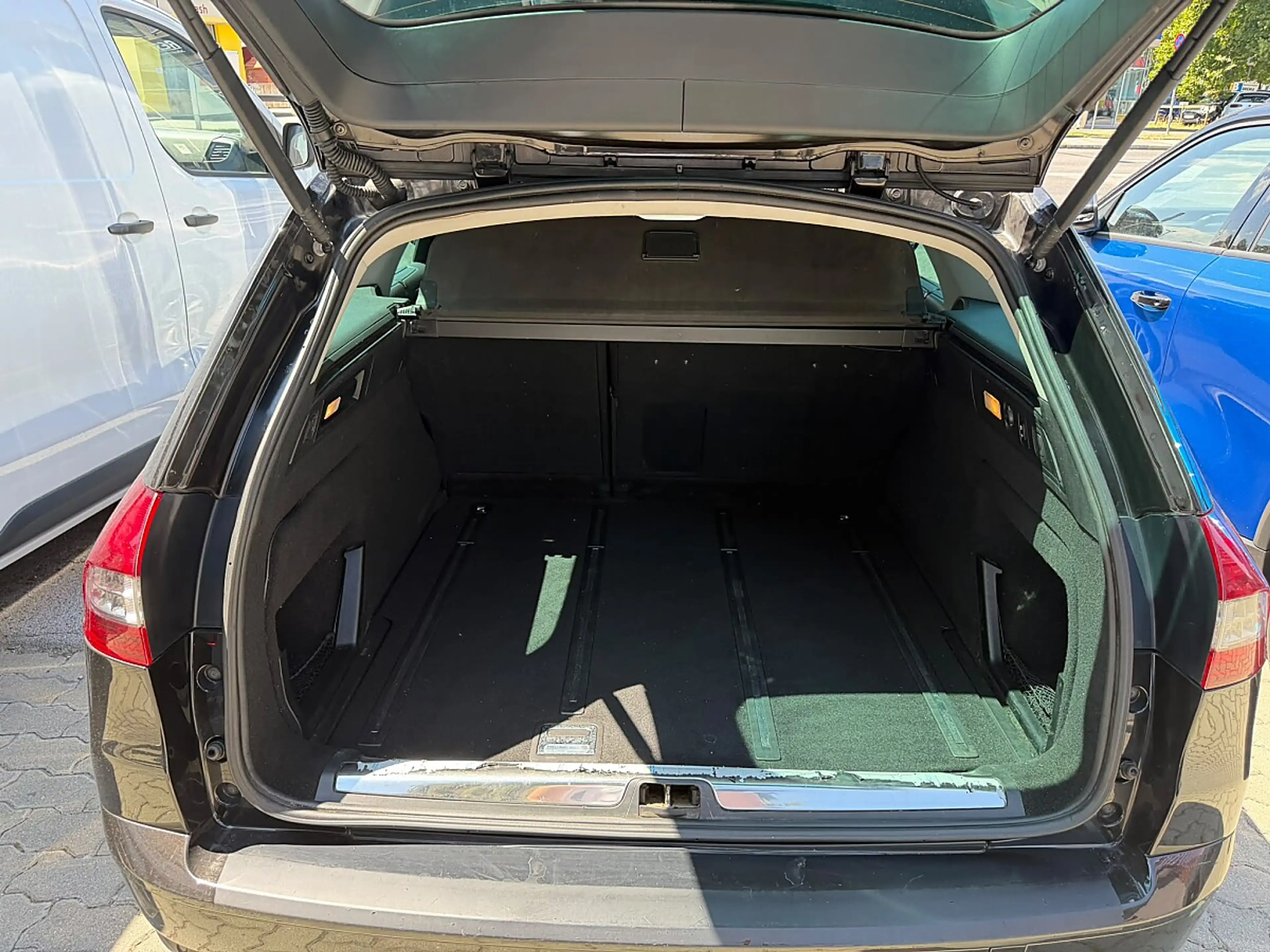 Citroen C5 Tourer BlueHDi 180 EAT6 Exclusive (G2867) — photo 4