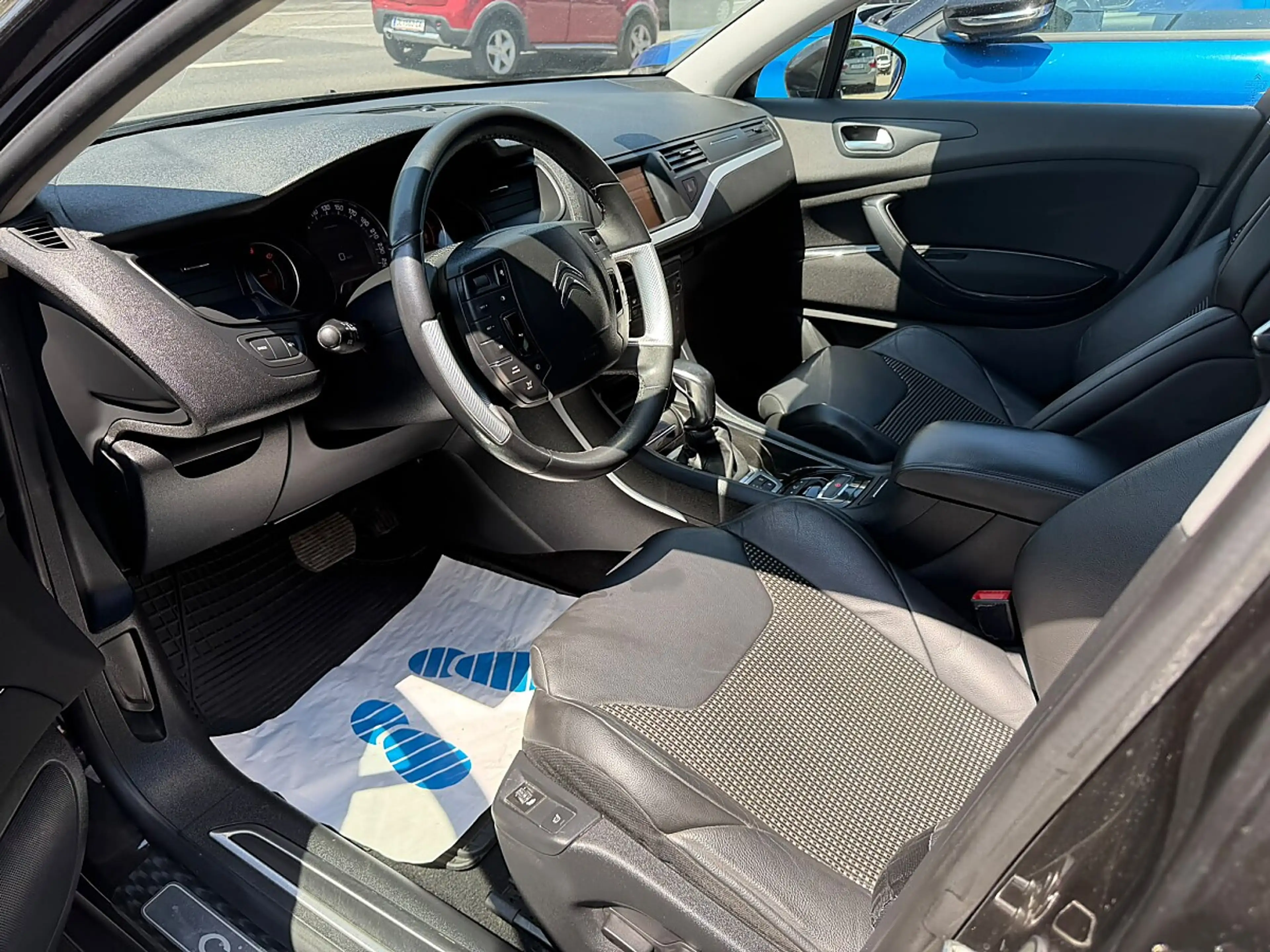Citroen C5 Tourer BlueHDi 180 EAT6 Exclusive (G2867) — photo 13