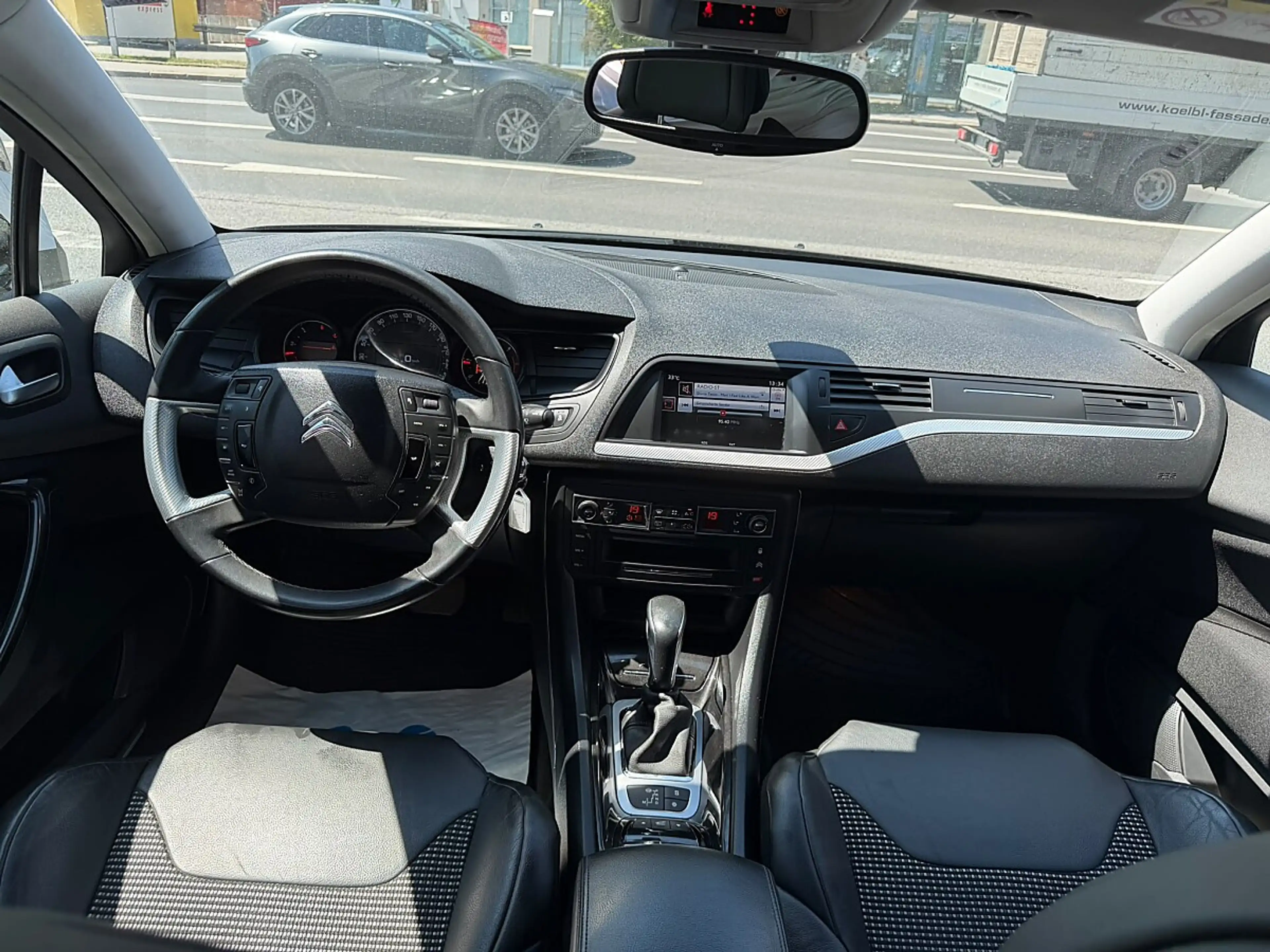 Citroen C5 Tourer BlueHDi 180 EAT6 Exclusive (G2867) — photo 10