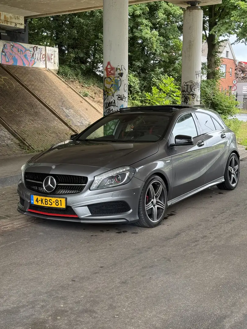 Mercedes-Benz A 250 Sport Ambition Šedá - 1