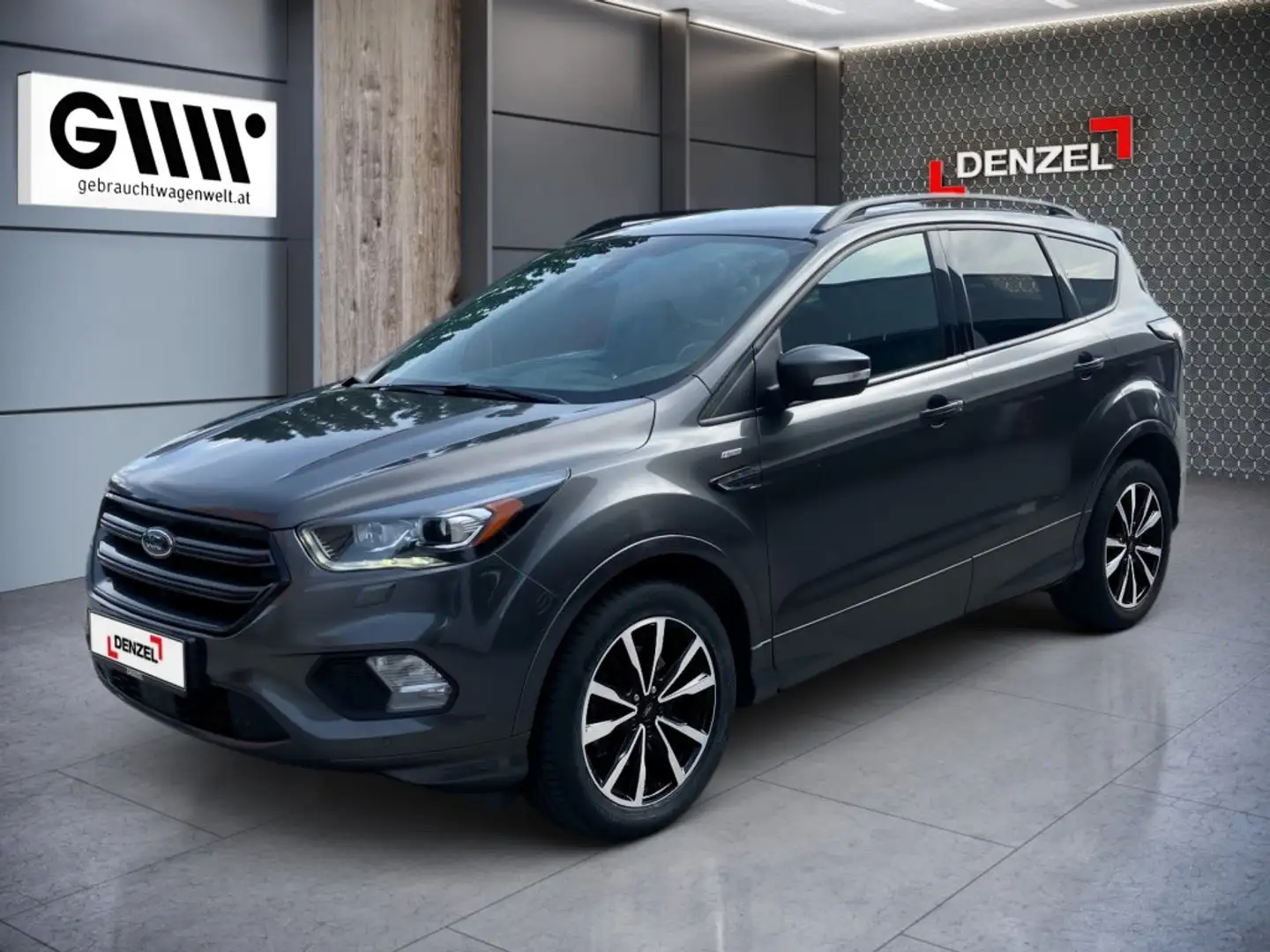 Ford Kuga 1,5 TDCi ST-Line Start/Stop Grau - 1