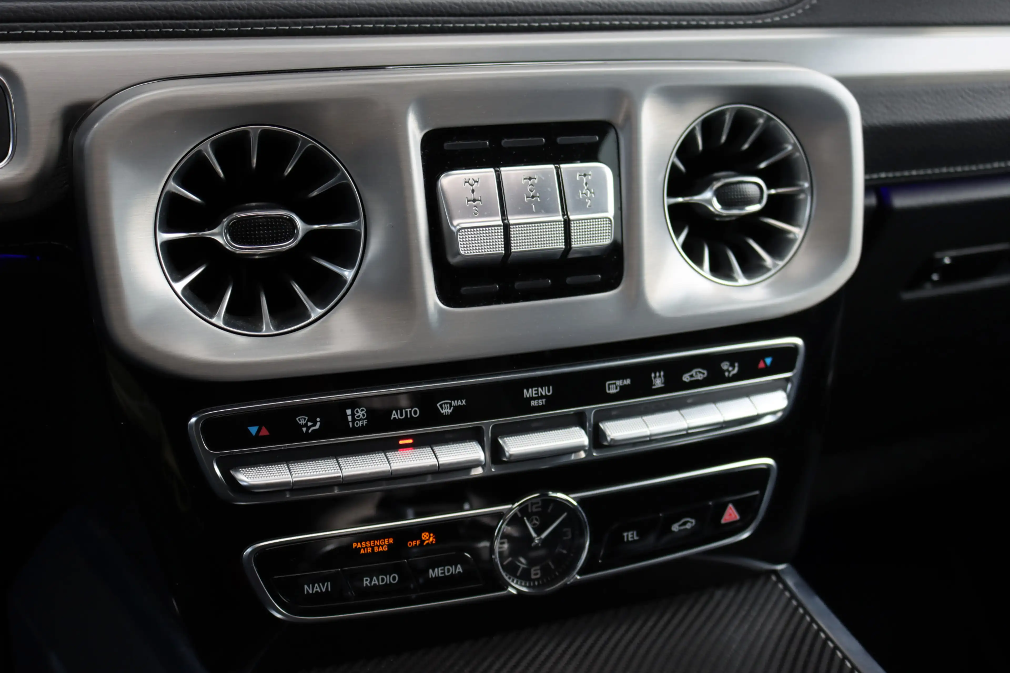 Mercedes-Benz G 500 V8 | Schuifdak | Distronic+ | Standkachel | Burmes — photo 35