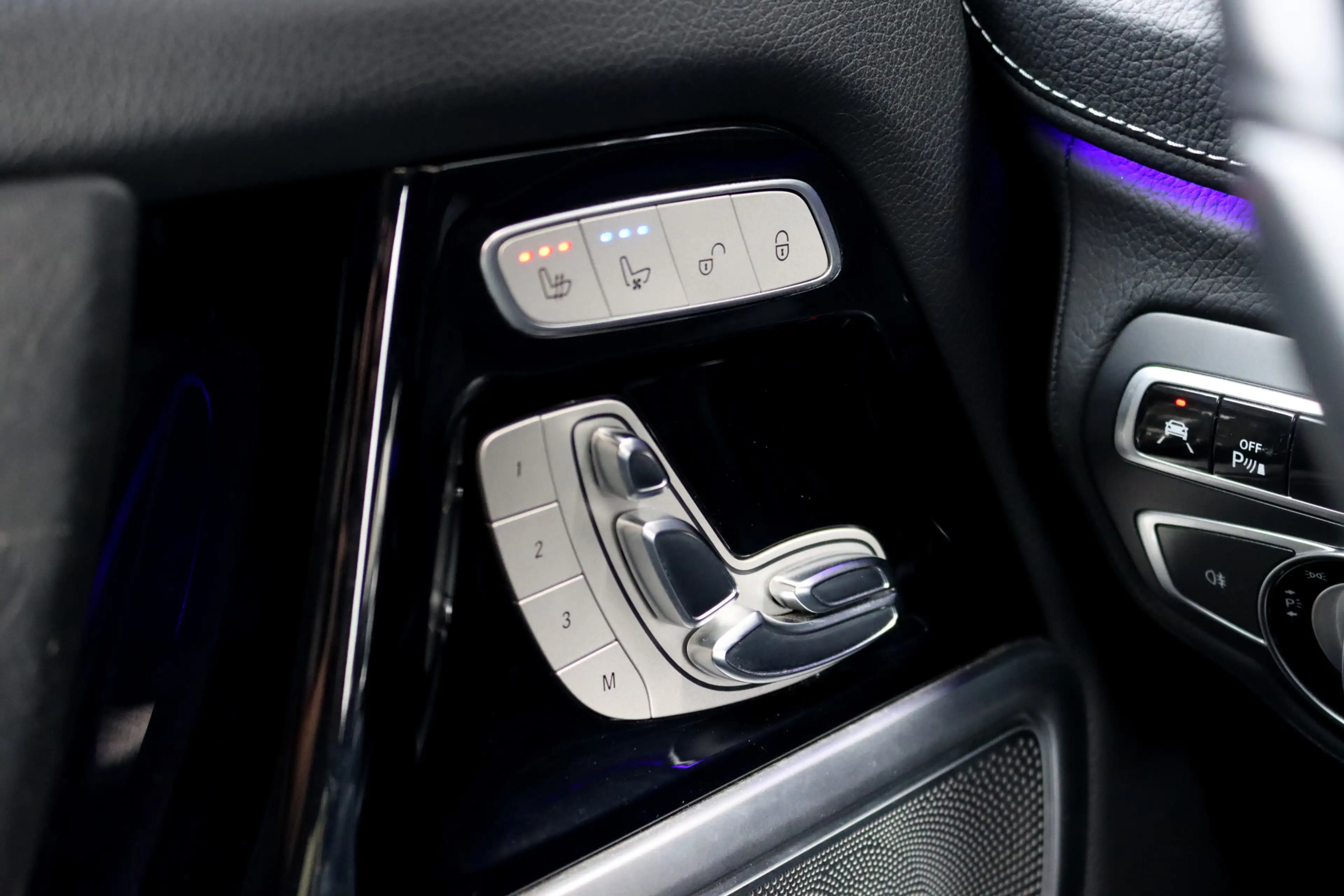 Mercedes-Benz G 500 V8 | Schuifdak | Distronic+ | Standkachel | Burmes — photo 12