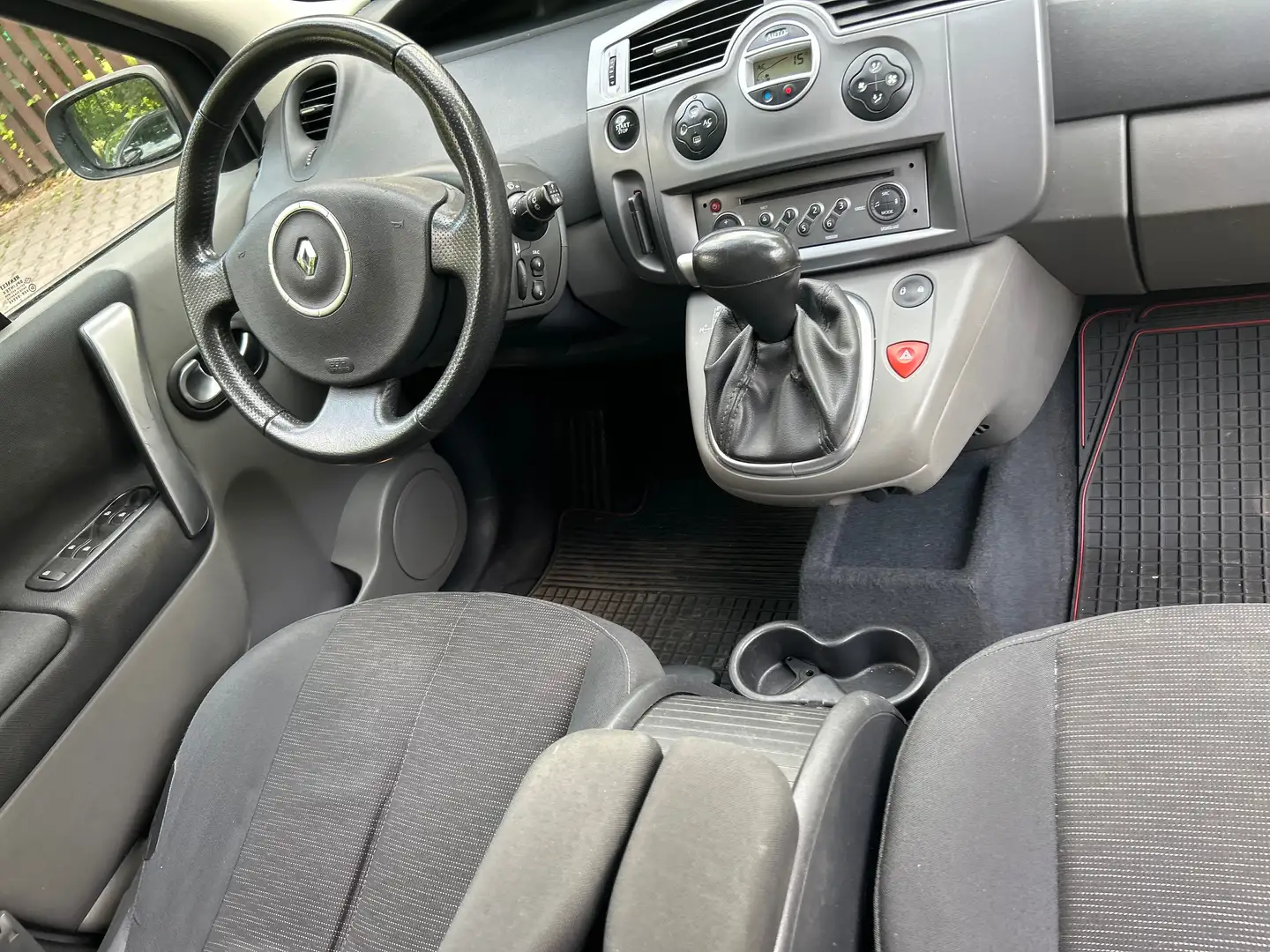 Renault Scenic 2.0 Exception AUTOMATIK TÜV 03/26 - 2