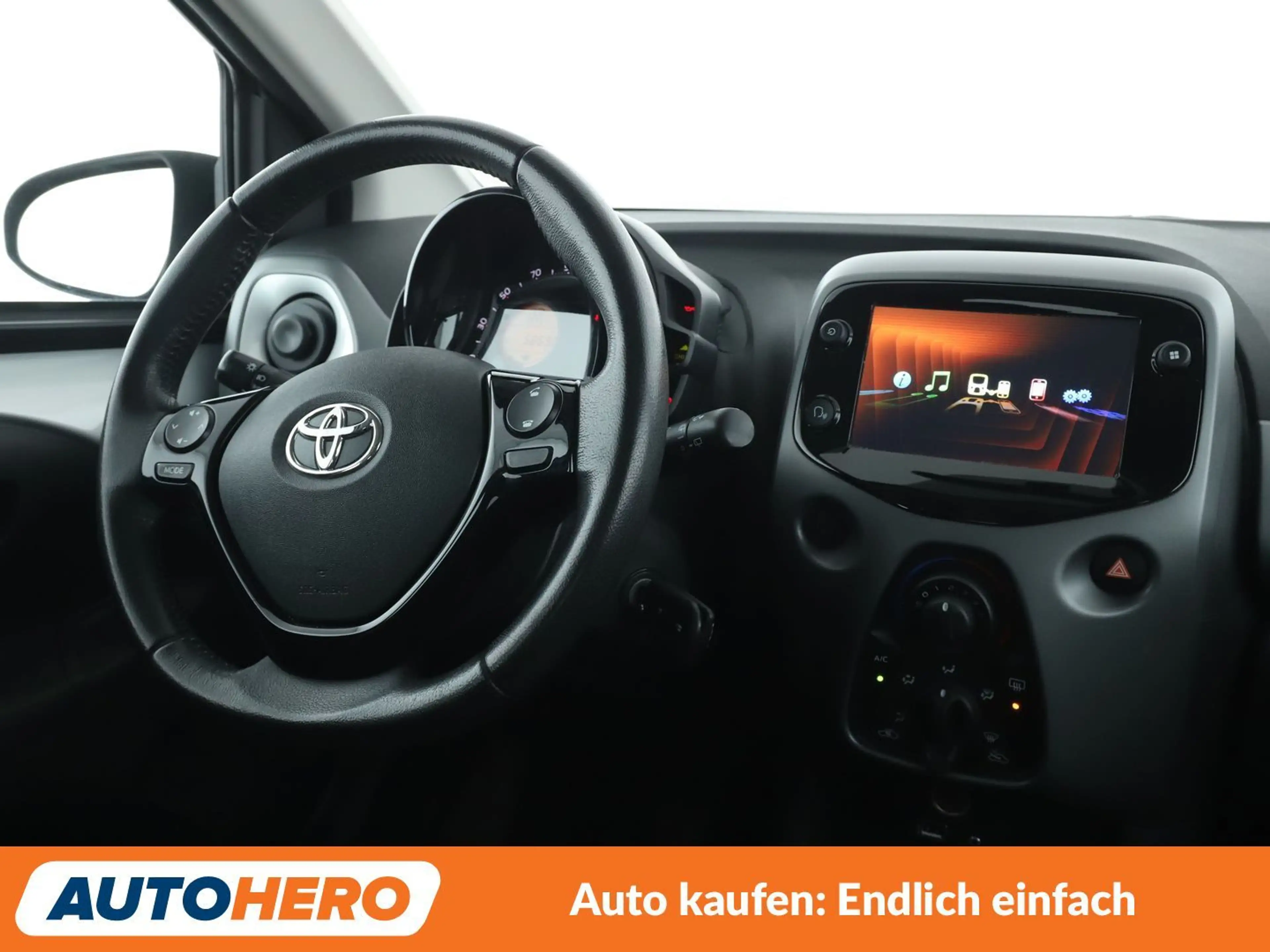 Toyota Aygo 1.0 VVT-i X-Play Connect Aut.*CAM*ALU*KLIMA* — photo 13