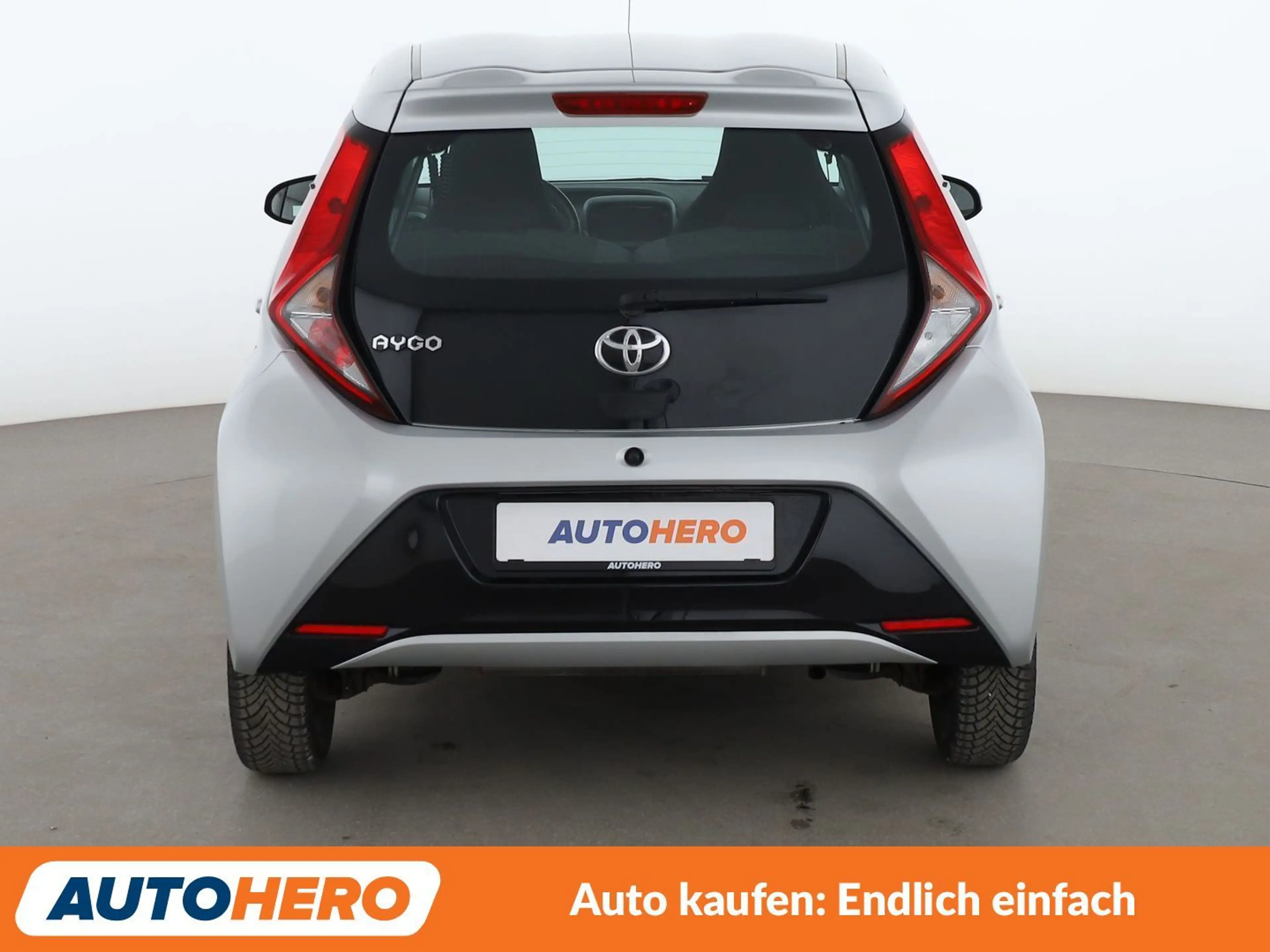 Toyota Aygo 1.0 VVT-i X-Play Connect Aut.*CAM*ALU*KLIMA* — photo 5