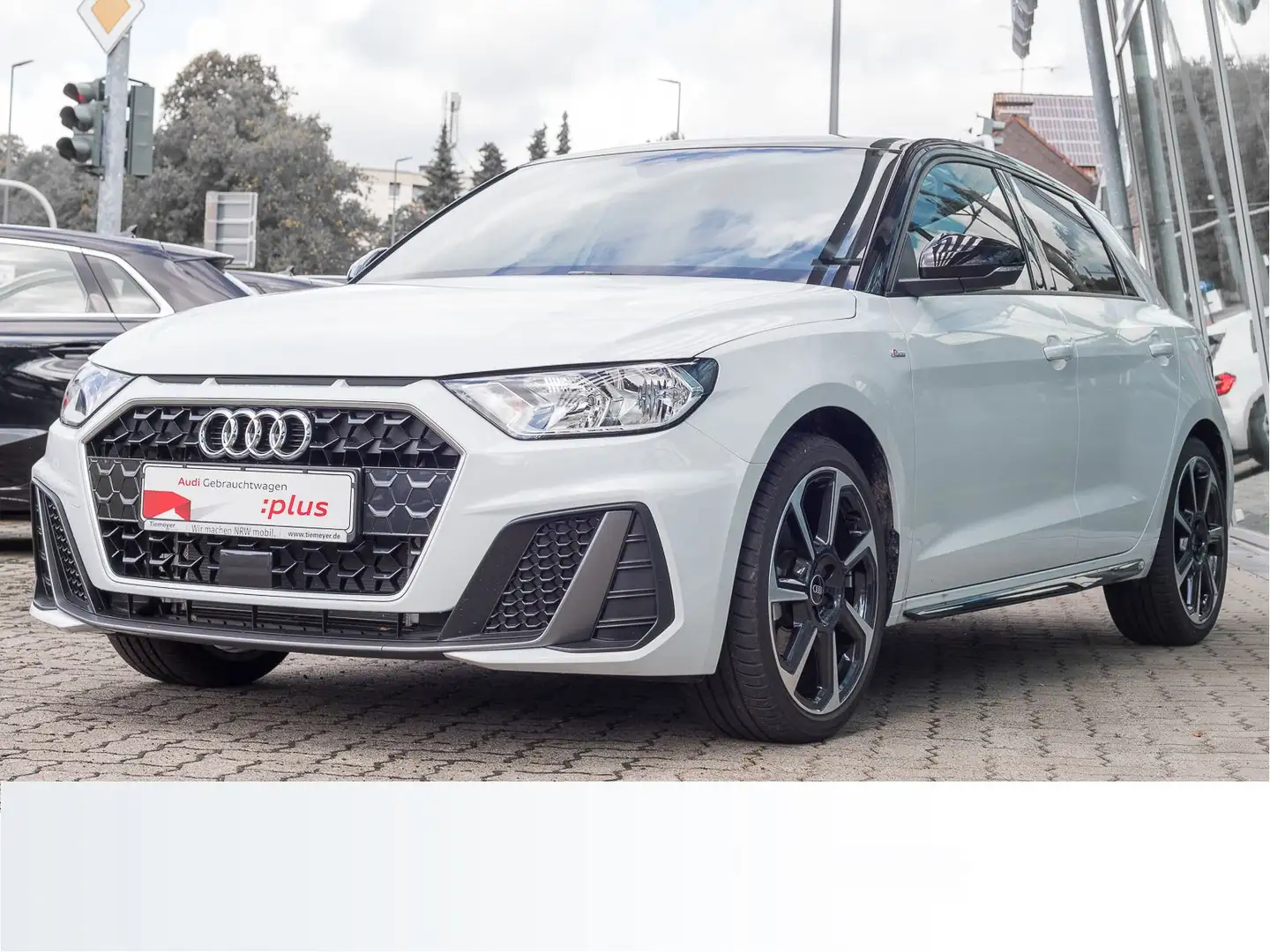 Audi A1 35 TFSI 2x S LINE LM18 TEILLEDER SI Bianco - 2