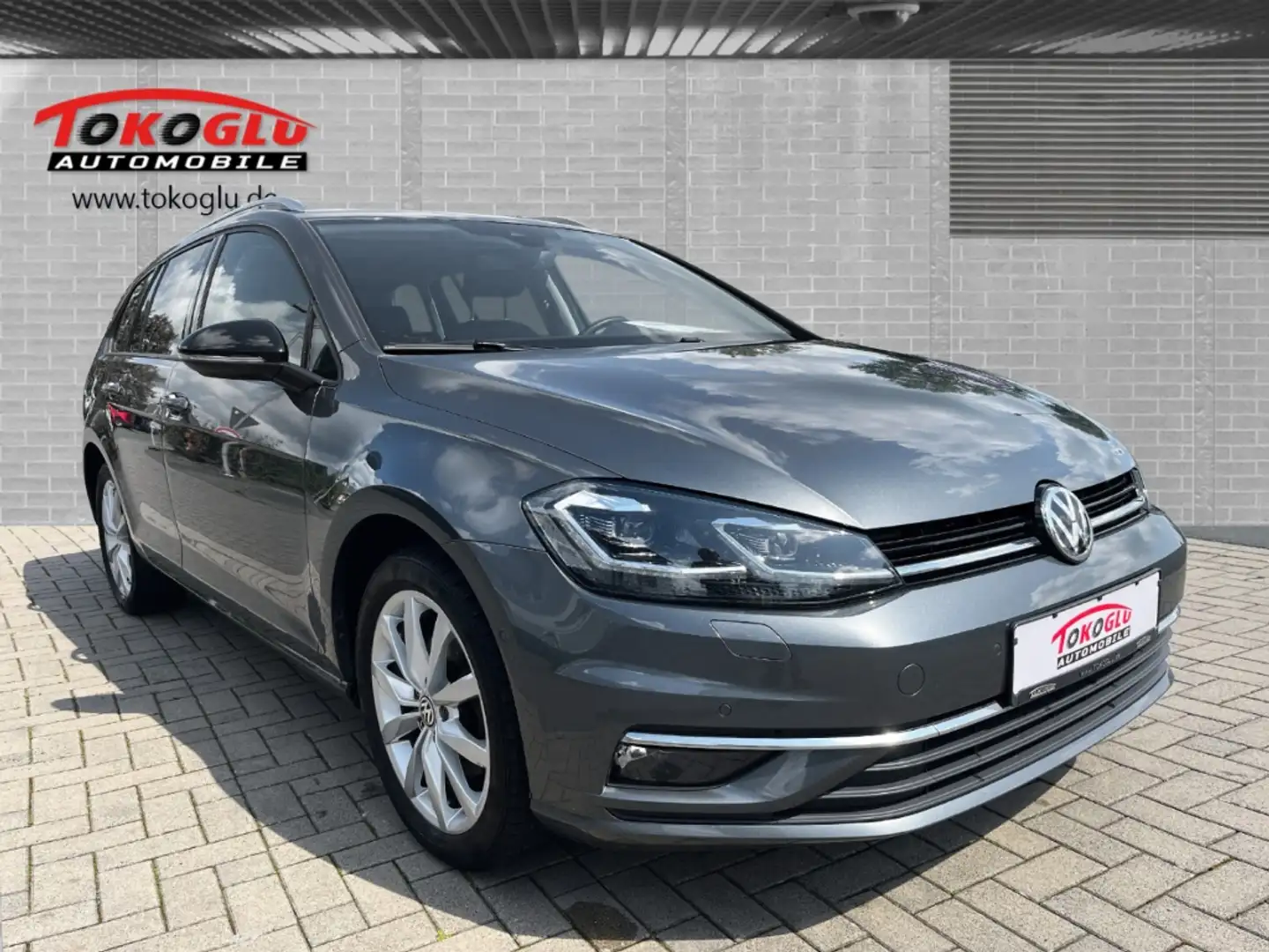 Volkswagen Golf VII Variant IQ.DRIVE Start-Stopp 2.0 TDI BMT EU6d- Grau - 1