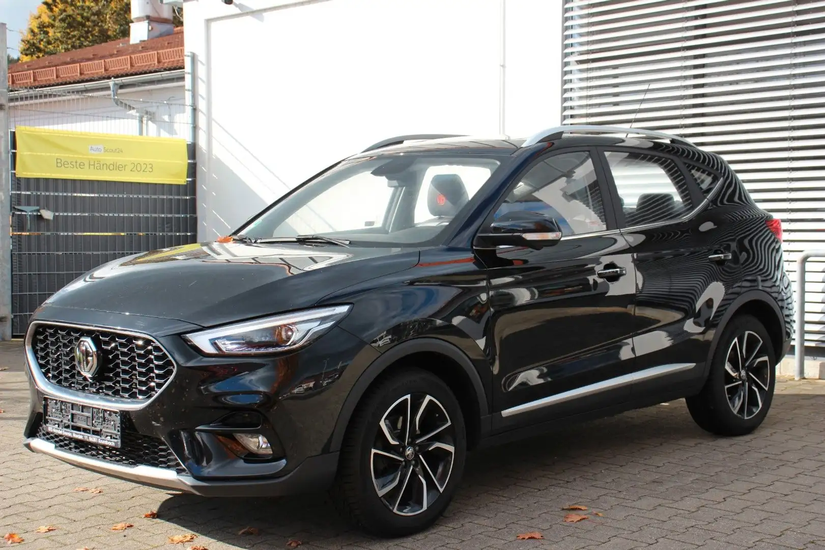 MG ZS 1.0T-GDI # Panoramadach # Luxury # Navi # LED Schwarz - 1