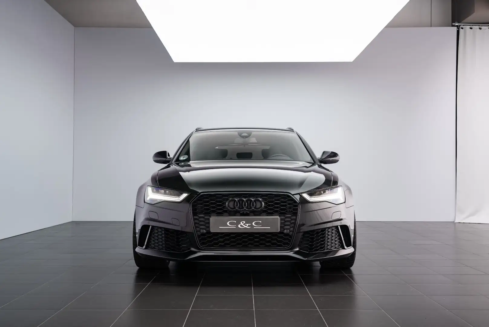 Audi RS6 Avant Performance ADAPT. FAHRW./ MATRIX-LED Noir - 2