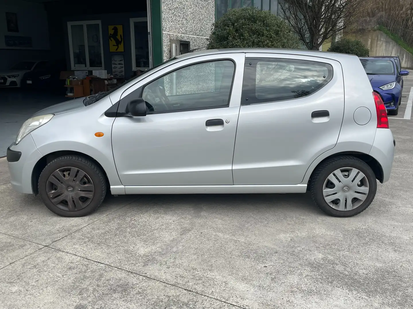 Nissan Pixo 1.0 Easy TAGLIANDATA*GARANZIA Silber - 2