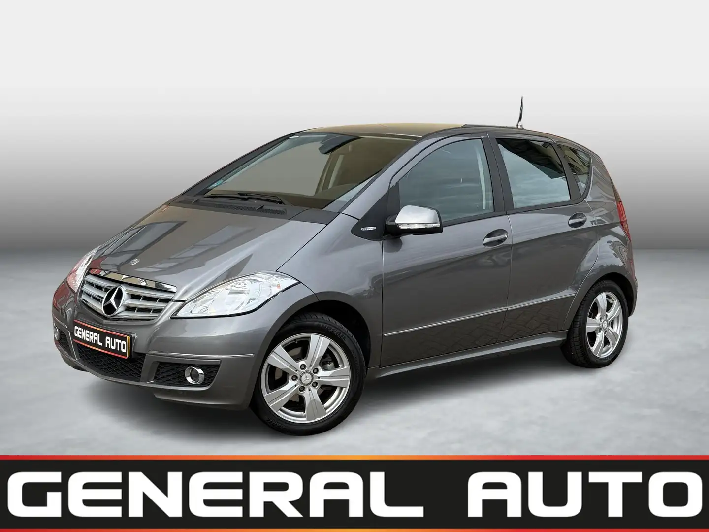 Mercedes-Benz A 160 BlueEFFICIENCY Business Class Avantgarde Grijs - 1