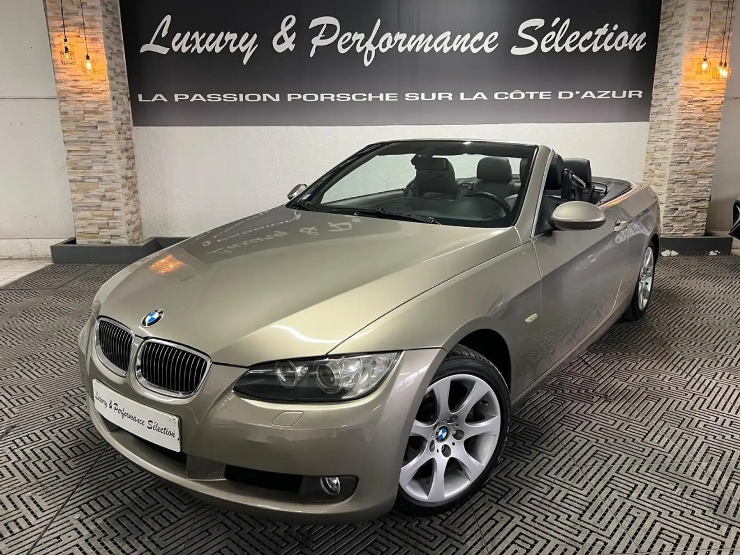 BMW 325 E93 Cabriolet 325i 325ia 218ch Luxe - 6 cylindres - 98000km - Origine FR - 1