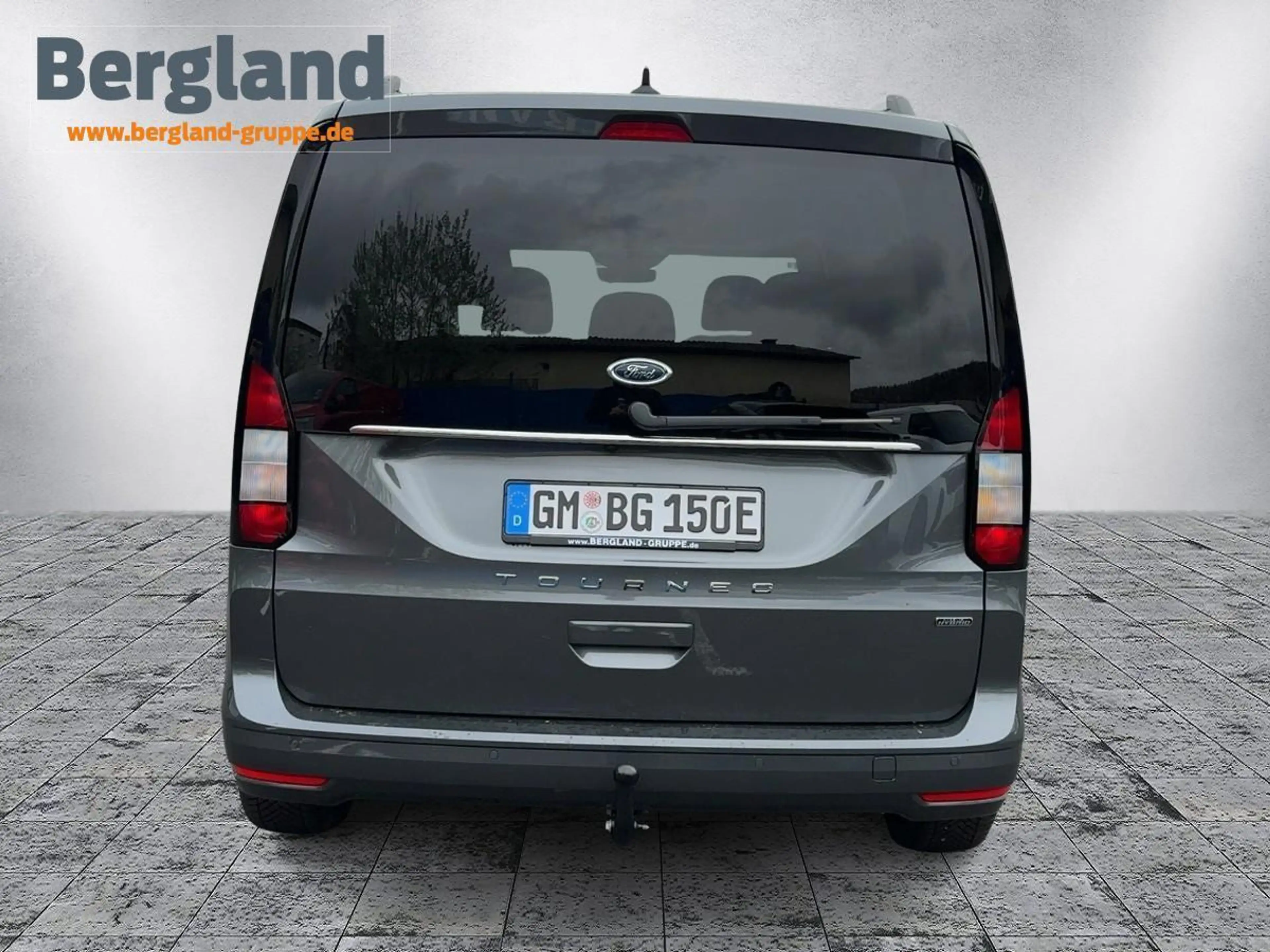 Ford Tourneo Connect Titanium 150PS PHEV FWD — photo 3