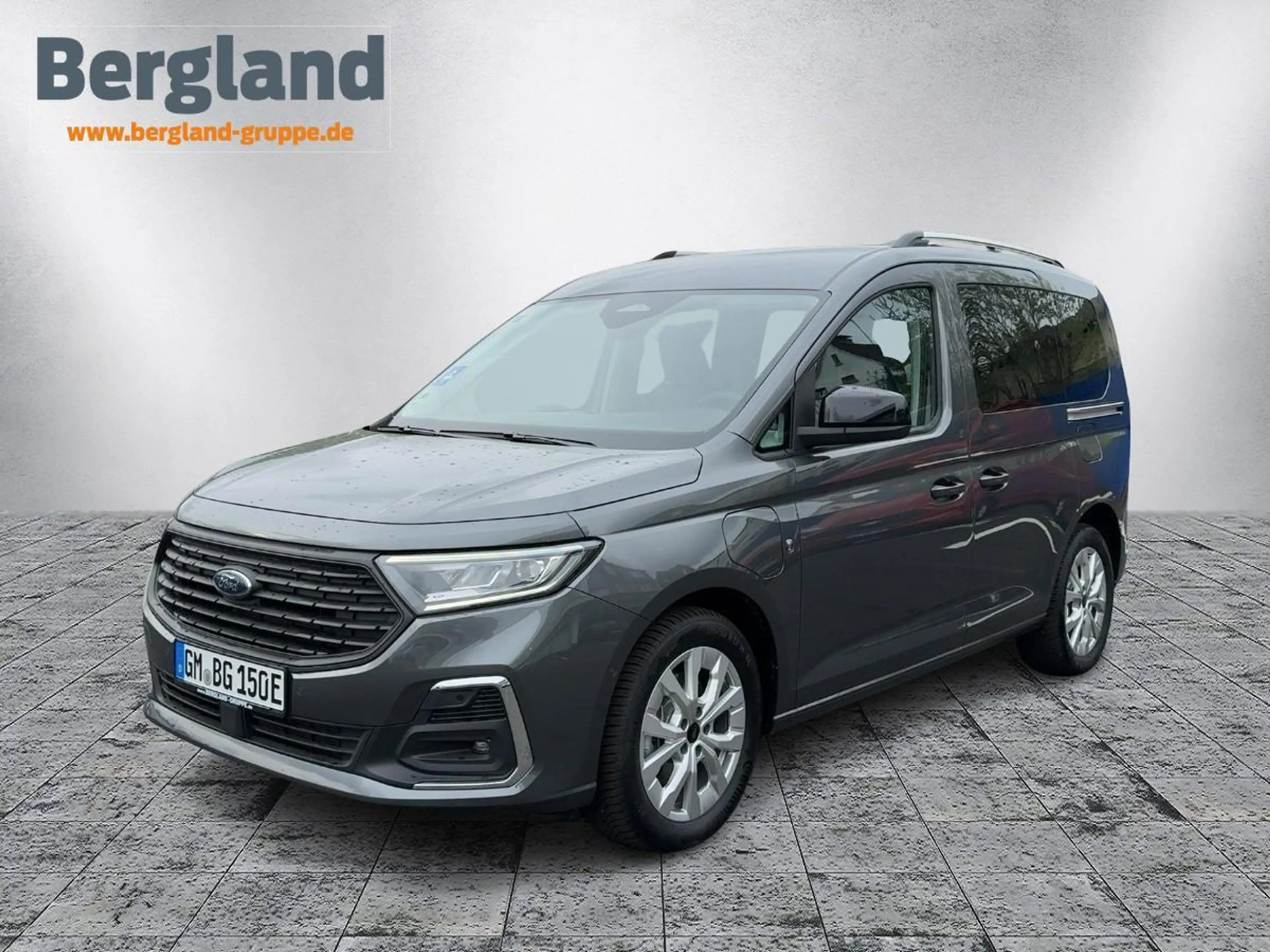 Ford Tourneo Connect Titanium 150PS PHEV FWD