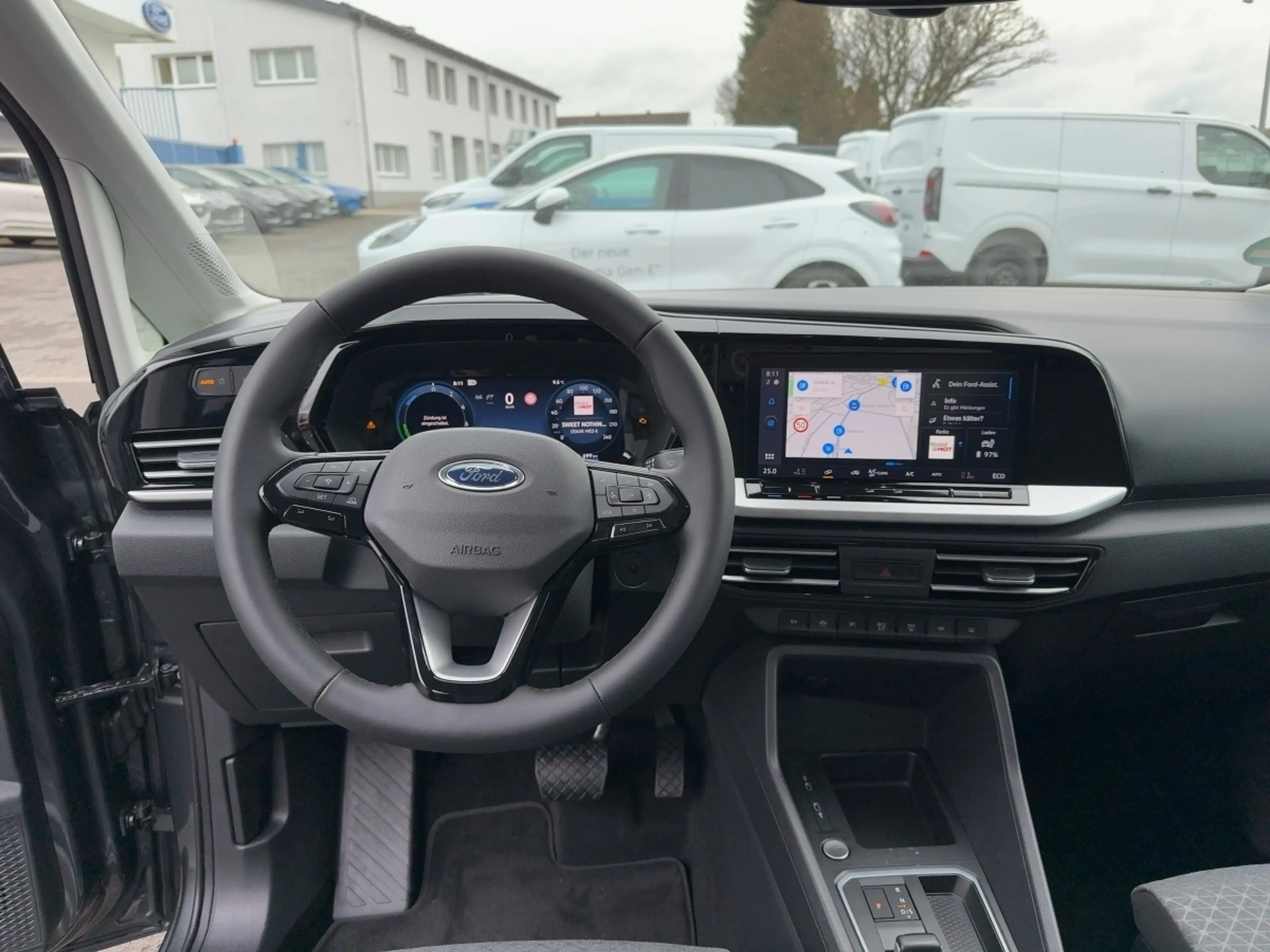 Ford Tourneo Connect Titanium 150PS PHEV FWD — photo 8