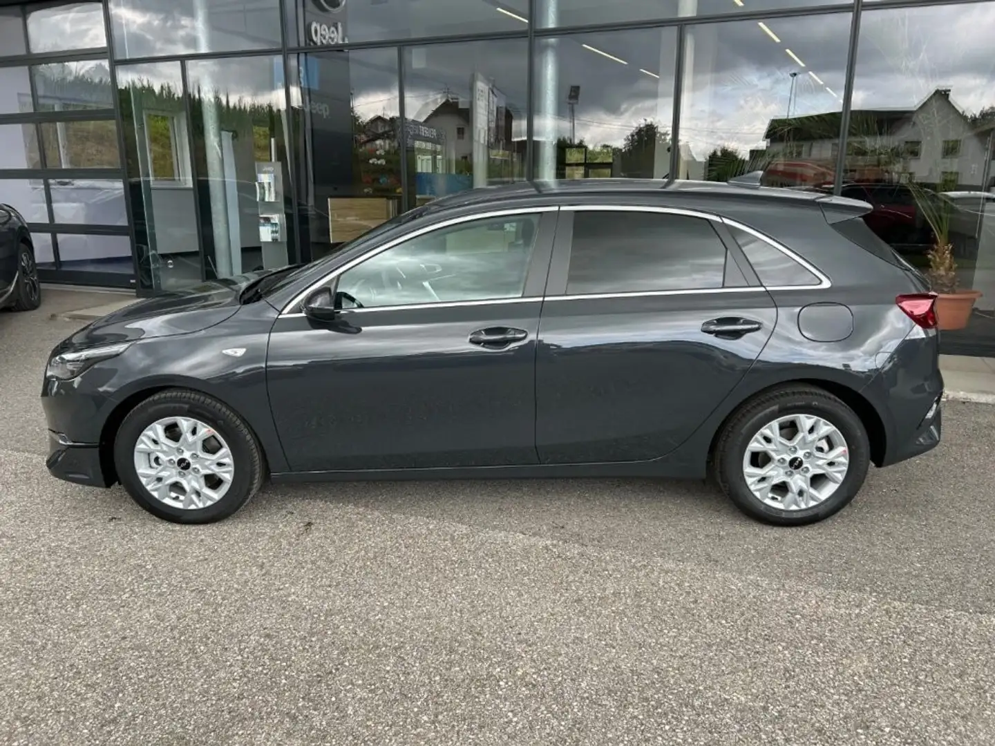 Kia Ceed / cee'd ceed 1,0 T-GDI GPF Silber Grün - 2