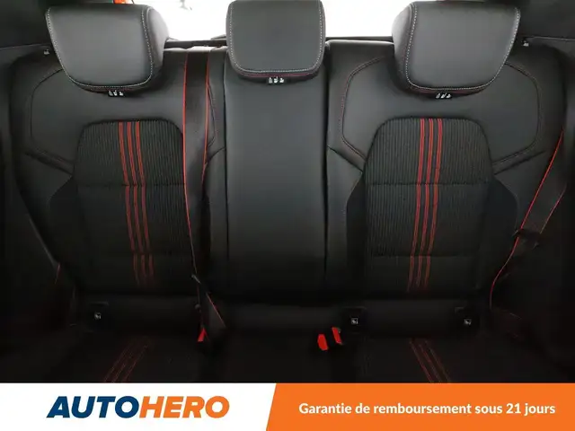 Renault Clio view 15