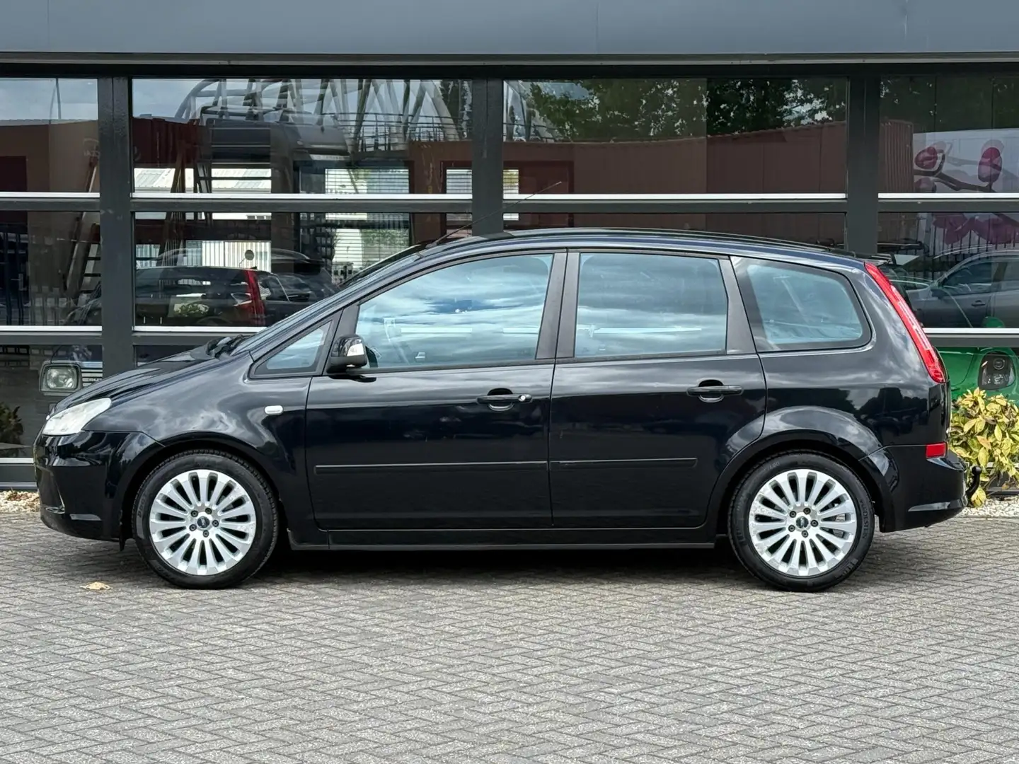 Ford C-Max 1.8-16V Limited Airco Navigatie NAP APK !! Zwart - 2