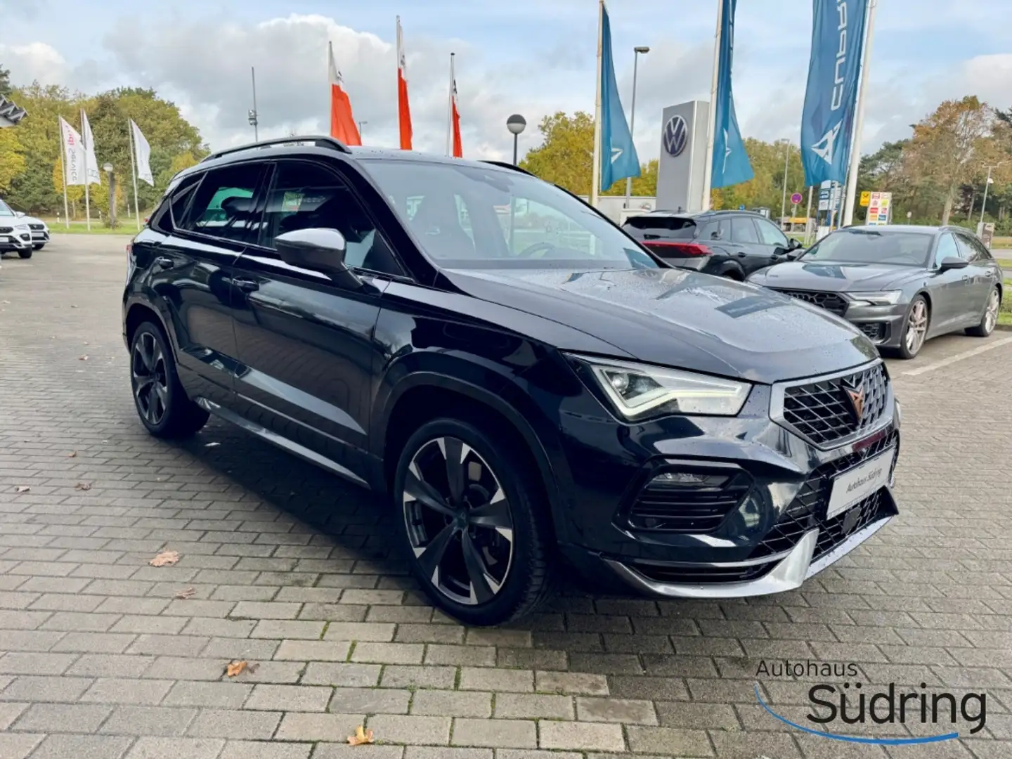 CUPRA Ateca 2,0 TSI 4Drive DSG AHK Navi 360 Kamera LED Schwarz - 2