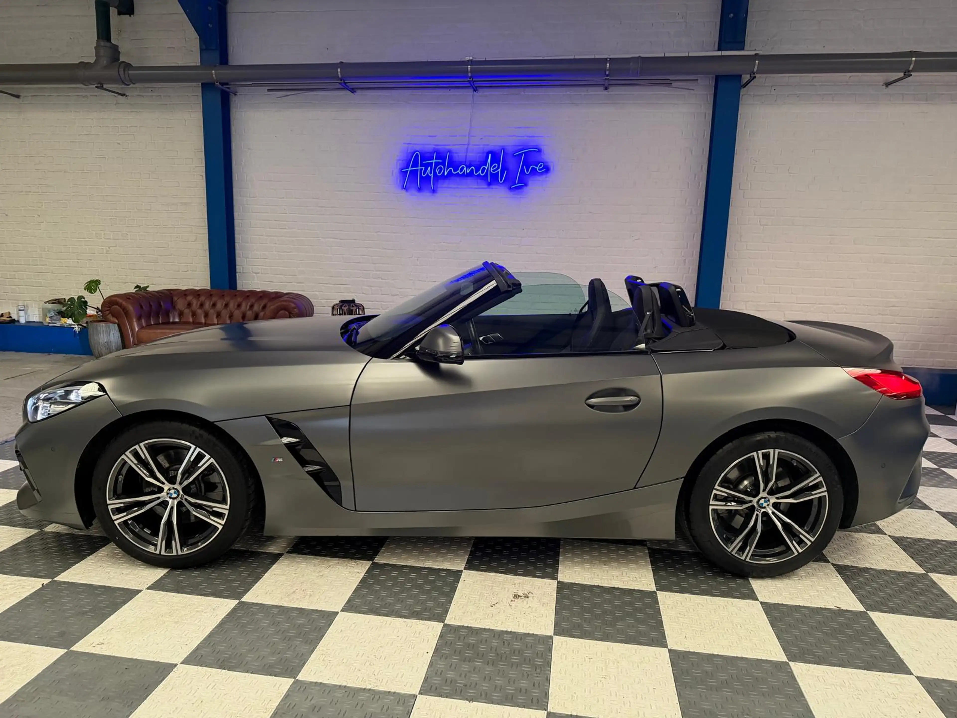 BMW Z4 Z4 2.0iAS sDrive20i **M-sport** — photo 9
