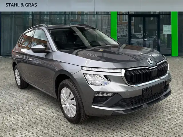Skoda Kamiq Essence 1,0 TSI 5-Gang-Schaltgetrieb Digitales Coc