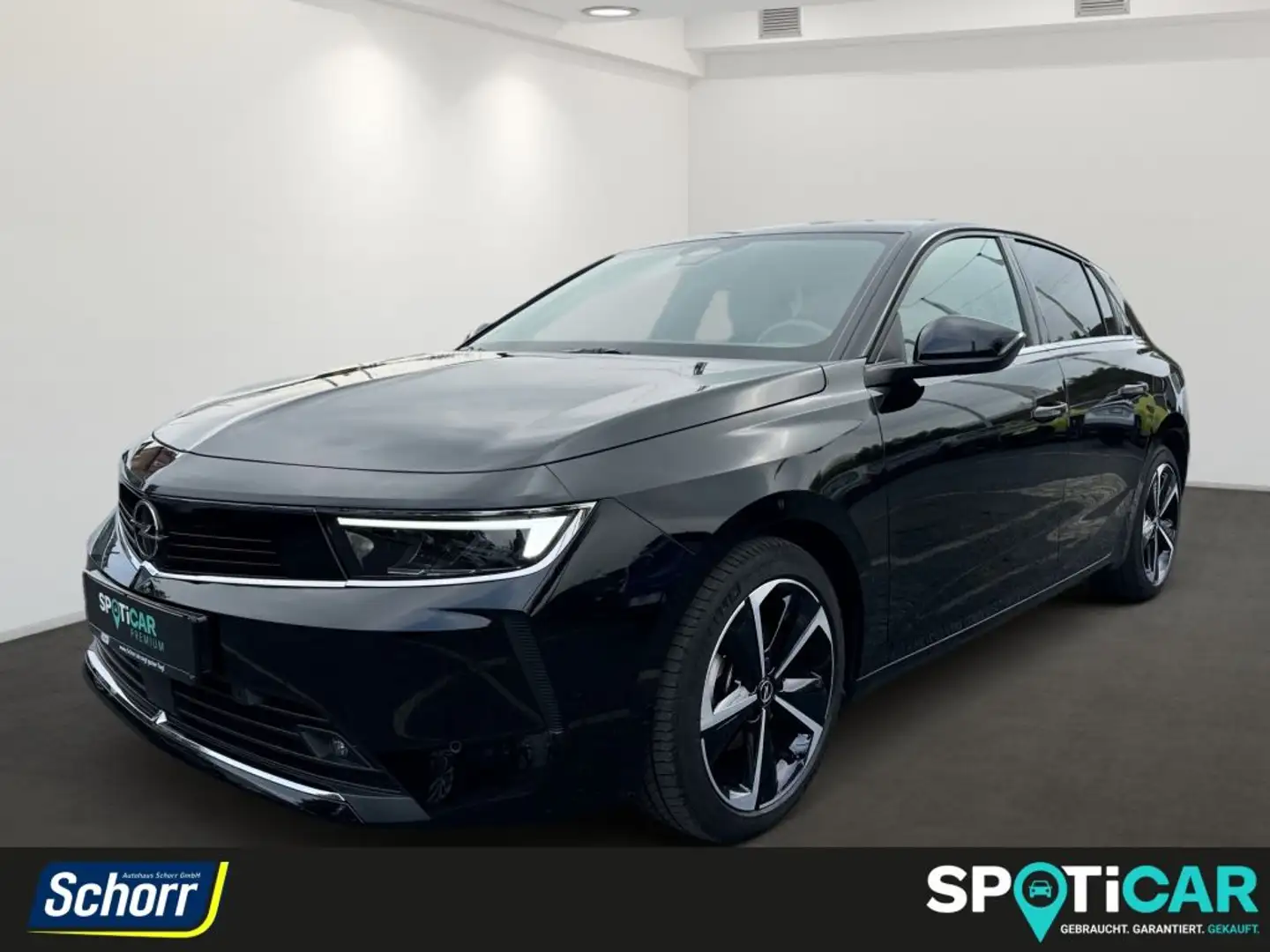 Opel Astra 1.2 Turbo 130PS Elegance - 1