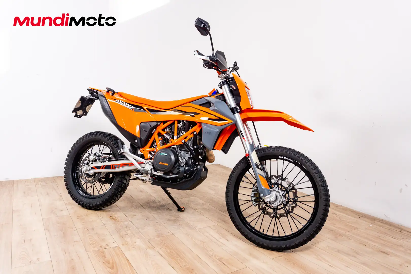 KTM 690 Enduro R - 2