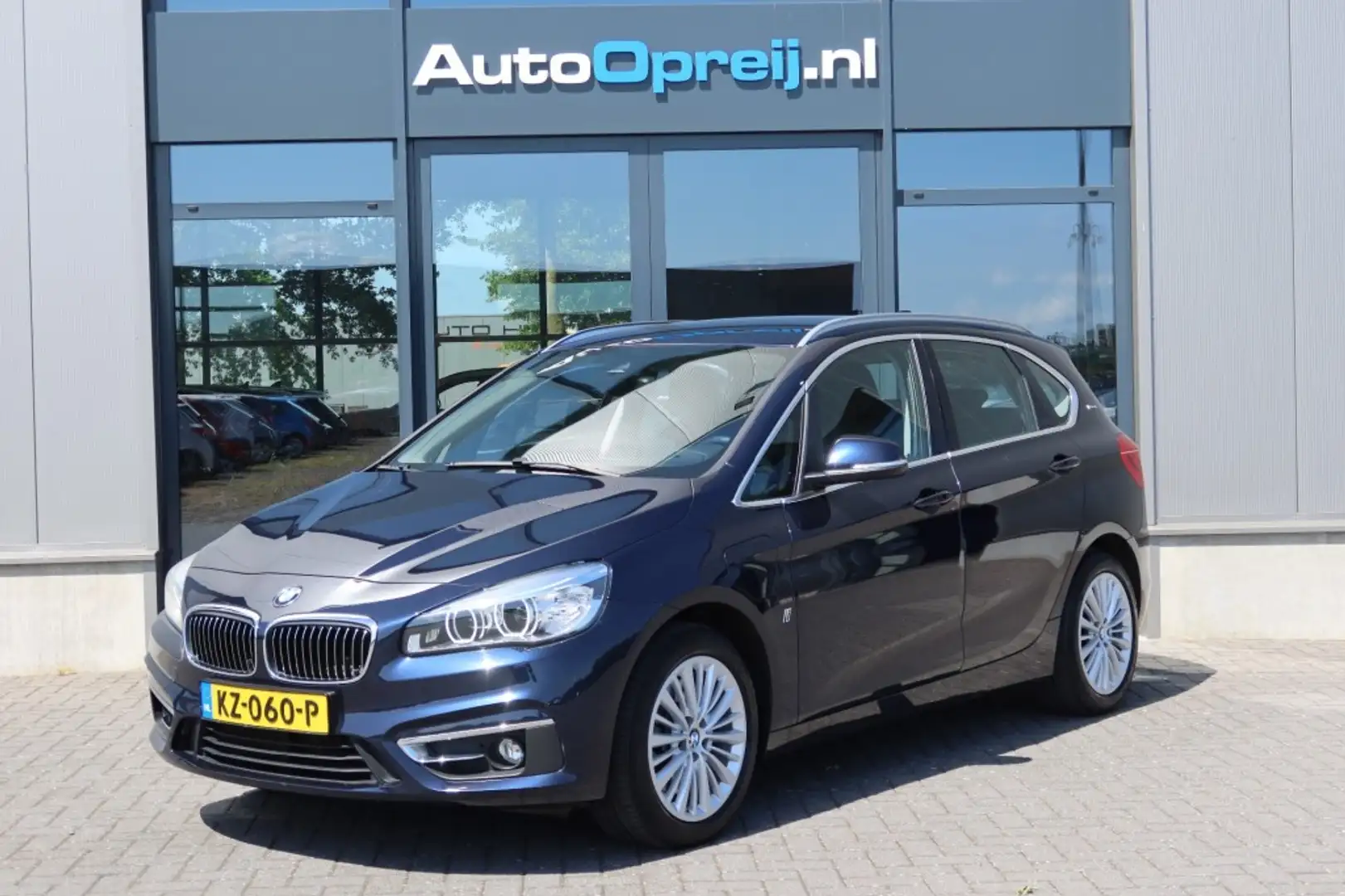 BMW 225 225xe iPerformance High Executive Plug in AUTOMAAT Blauw - 1