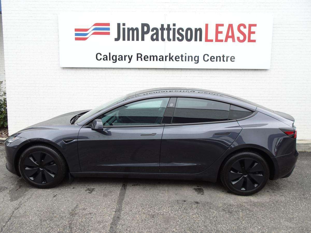 2026 Tesla Model 3 Premium AWD-1 Long Range Dual Motor Sedan — снимка 1