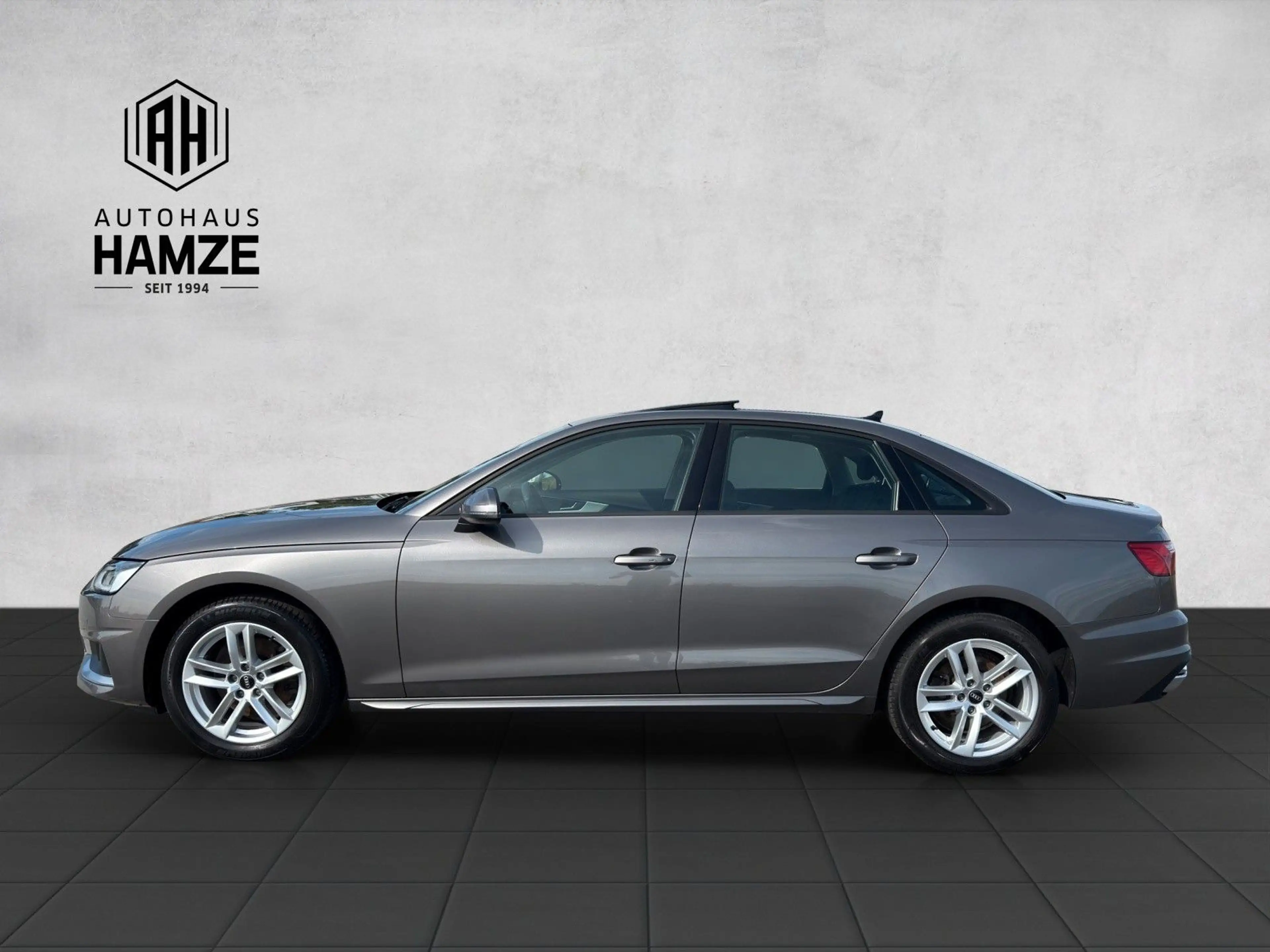 Audi A4 Lim. 30 TDI S tronic advanced|Schiebedach|DAB — photo 3