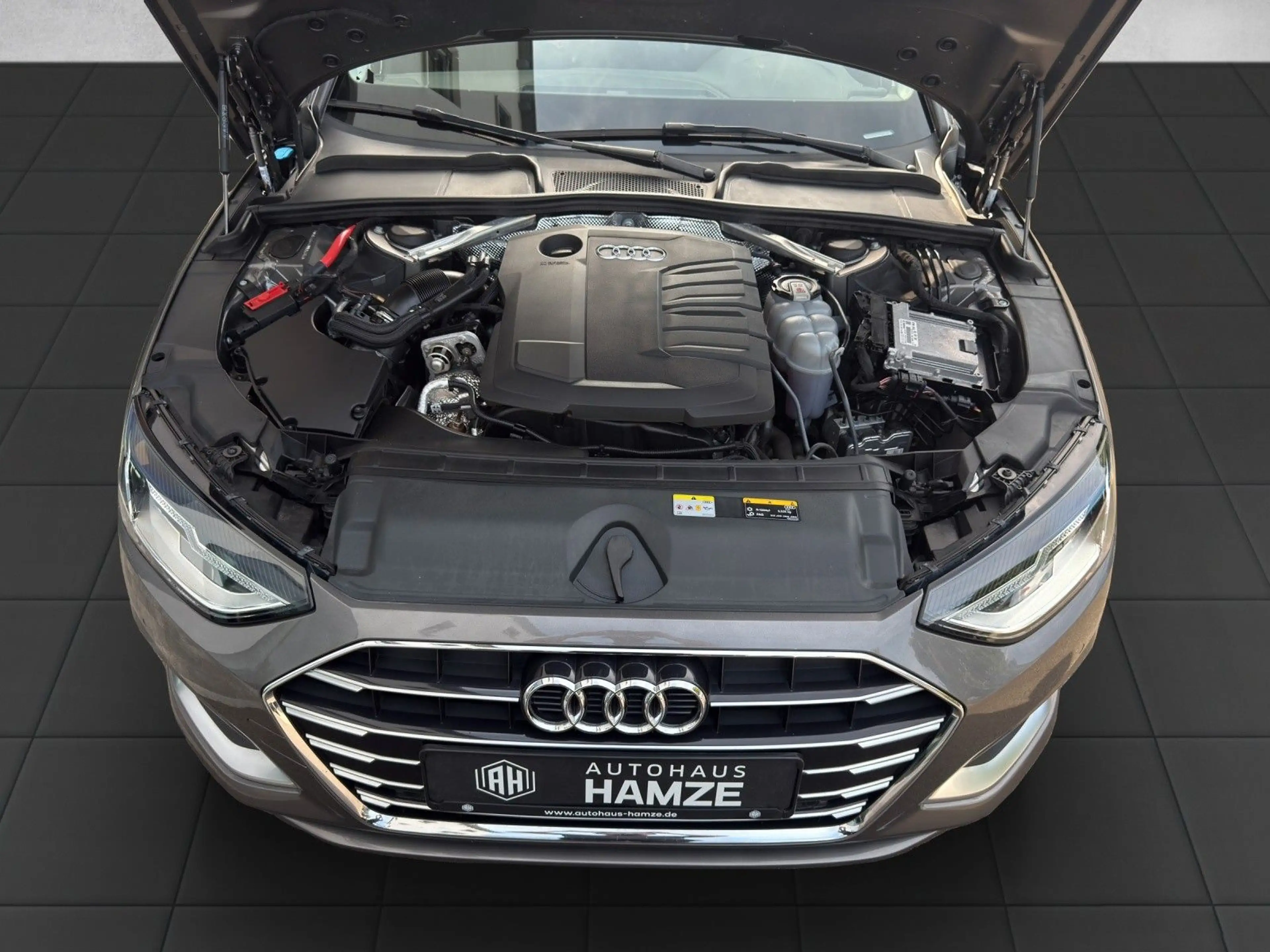 Audi A4 Lim. 30 TDI S tronic advanced|Schiebedach|DAB — photo 41