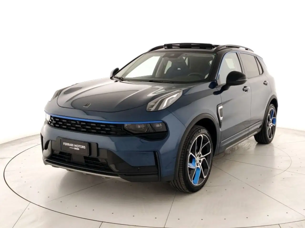 Lynk & Co 01 2022