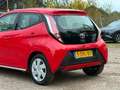 Toyota Aygo 1.0 VVT-i x-play/SIDE BARS Roşu - thumbnail 5