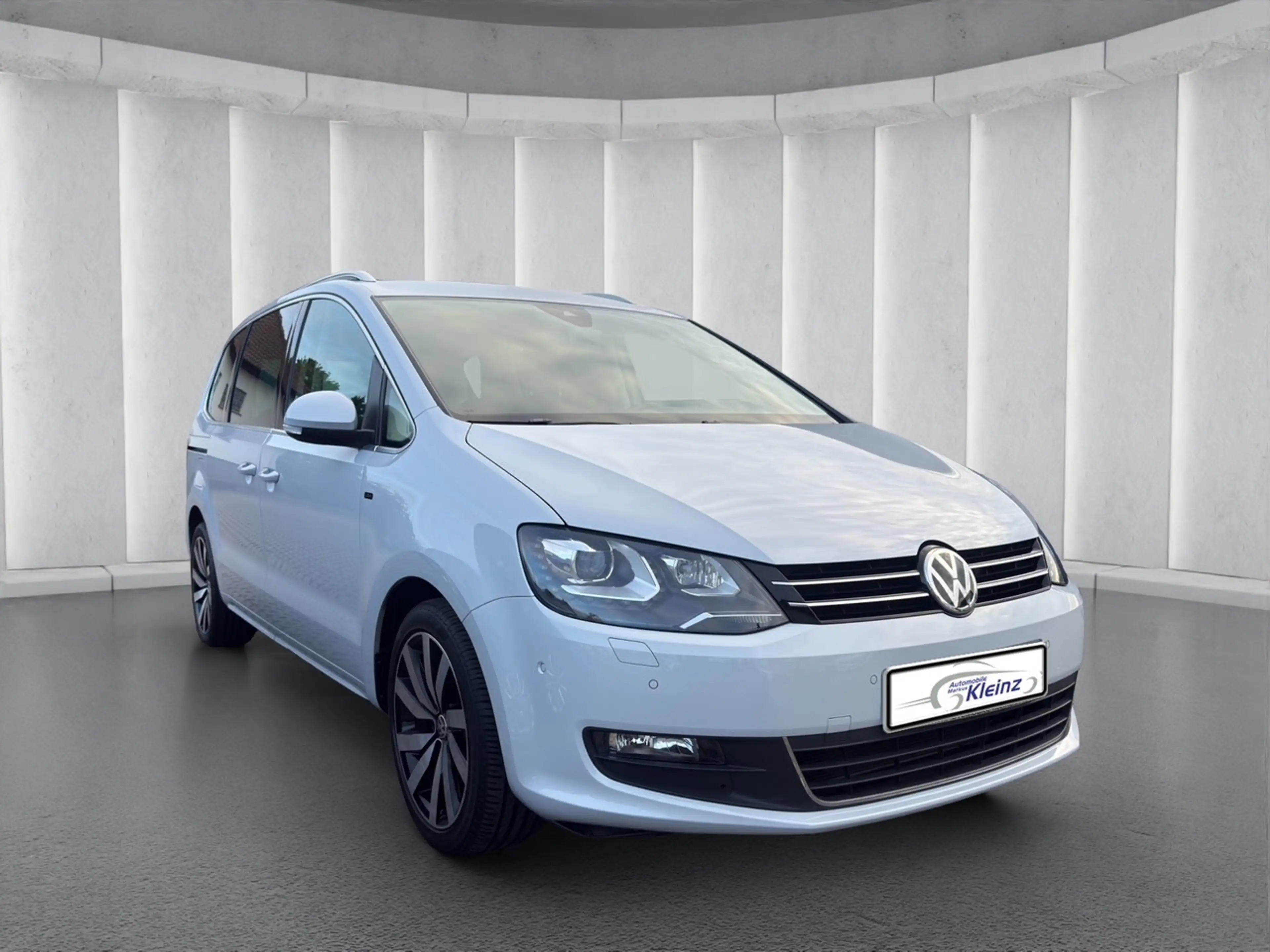 Volkswagen Sharan Join+DSG+CARPLAY+R-KAMERA+ LED+NAVI+SZH — photo 4